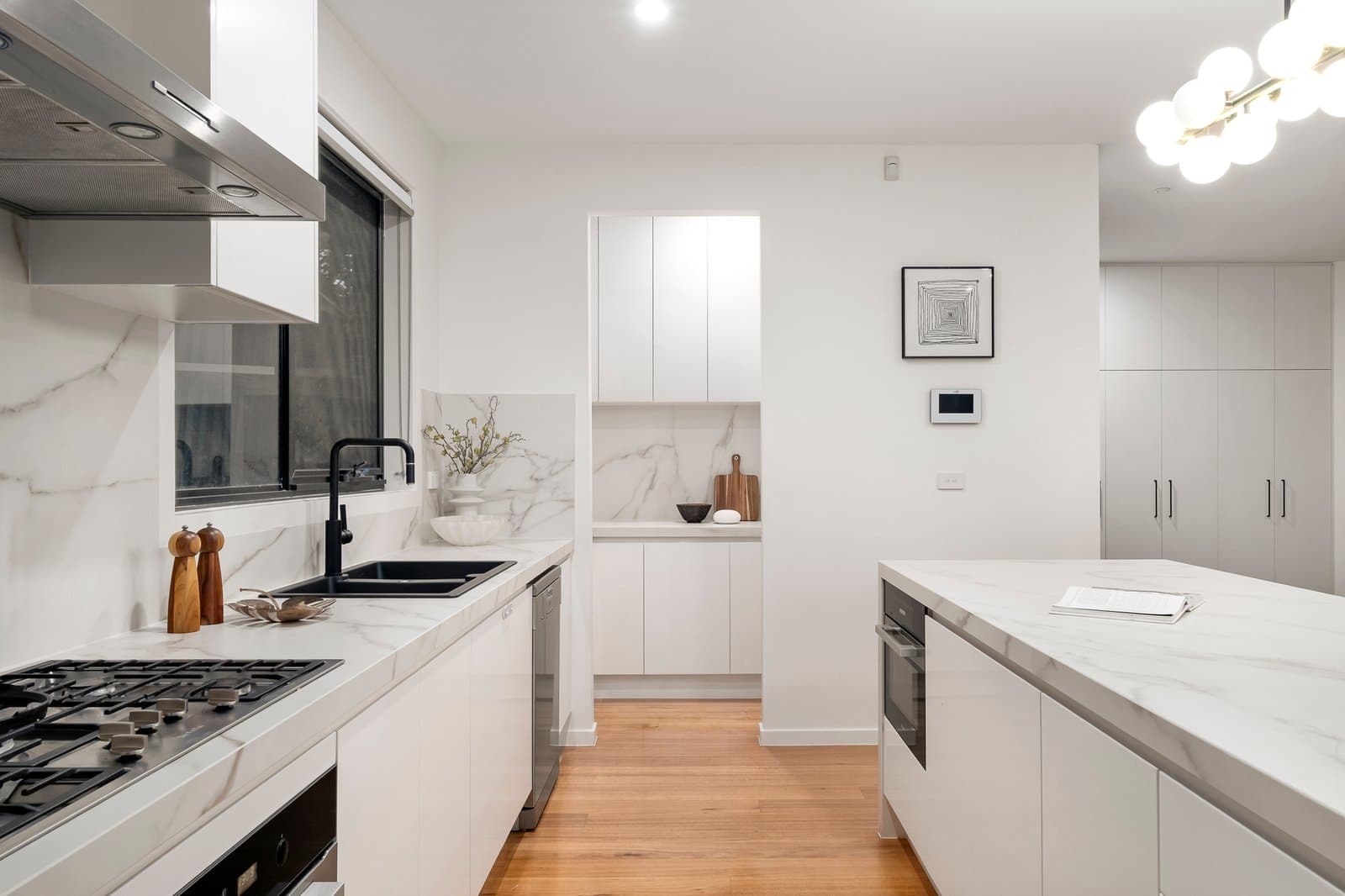2/6 Mons Street, Glen Iris - Thumbnail 5