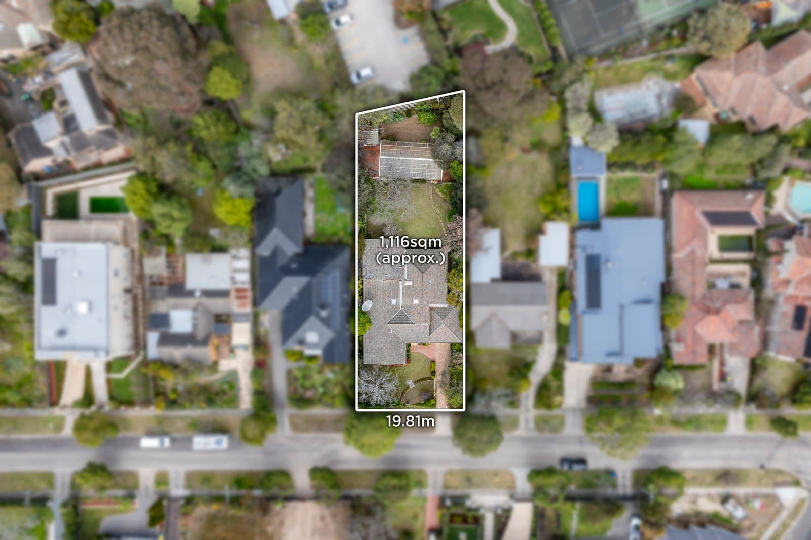 16 Wynyard Crescent, Balwyn North - Thumbnail 2