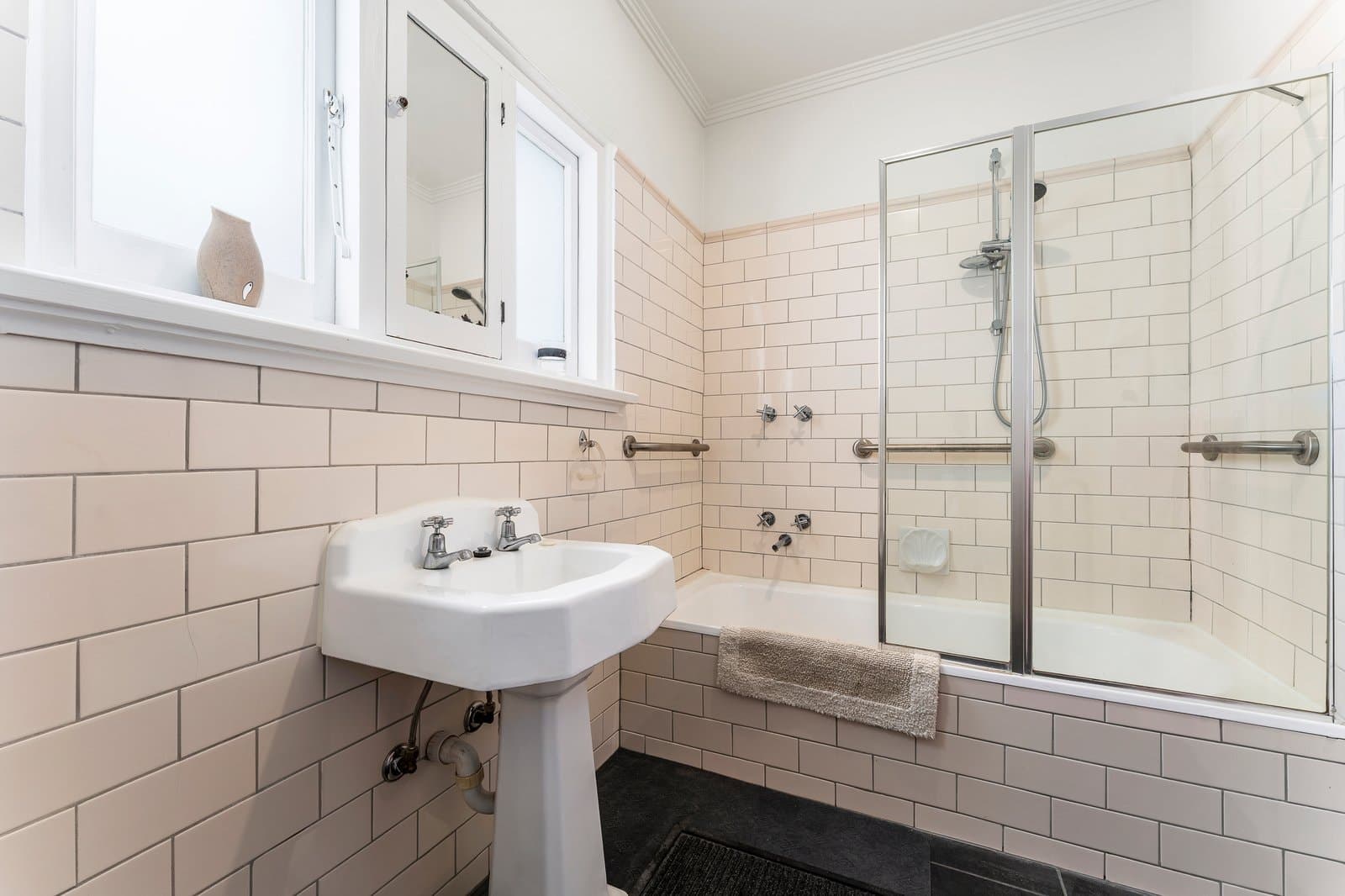 7 Munro Street, Kew East - Thumbnail 5