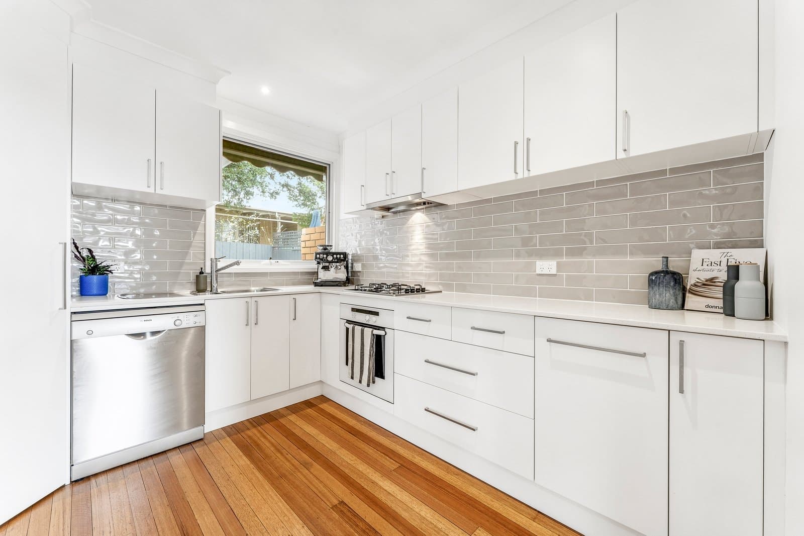 1/32 Bringa Avenue, Camberwell - Thumbnail 3