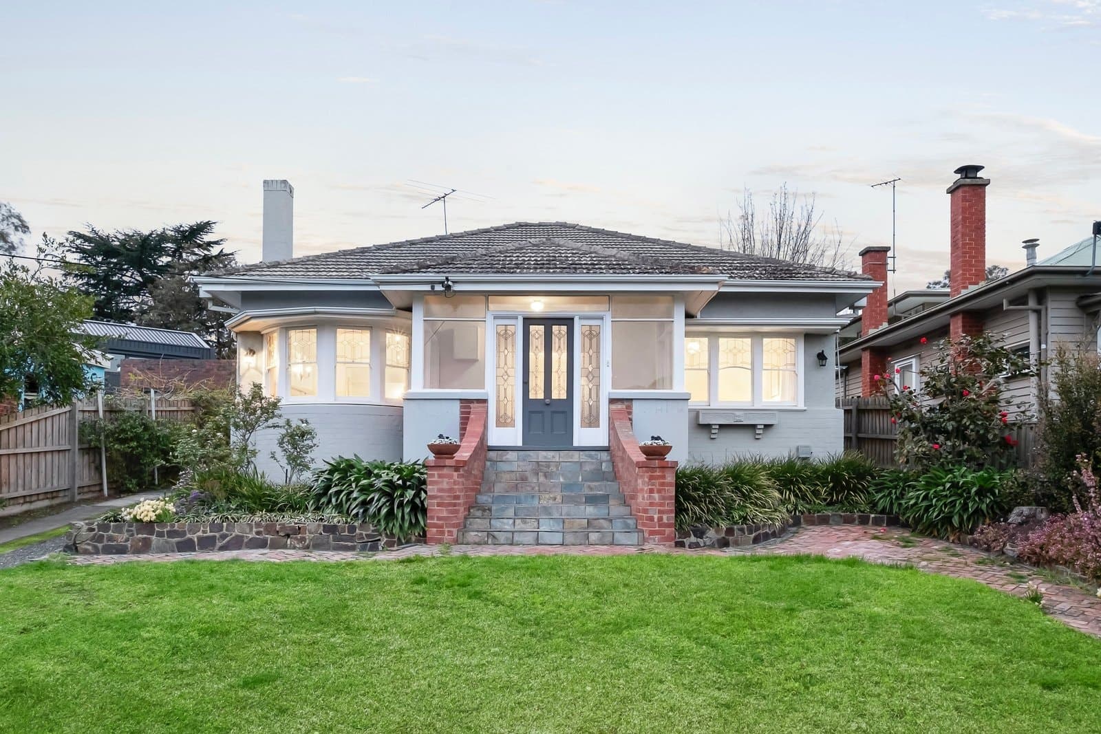 10 Carrick Street, Mont Albert North - Image 1