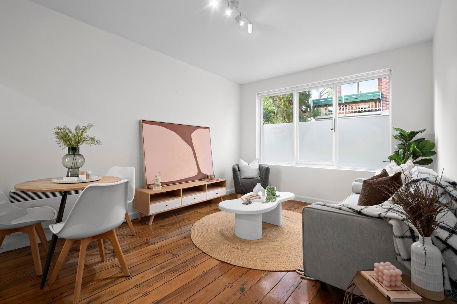 1/62 Lansdowne Road, St Kilda East - Image 1