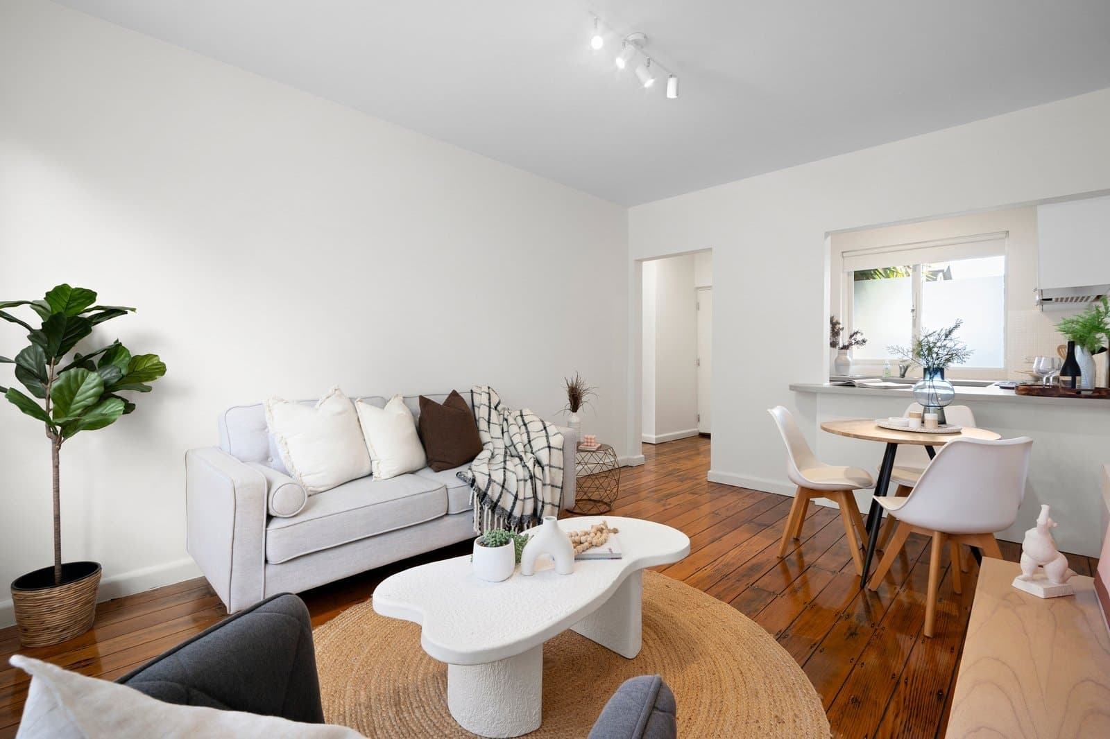 1/62 Lansdowne Road, St Kilda East - Thumbnail 2