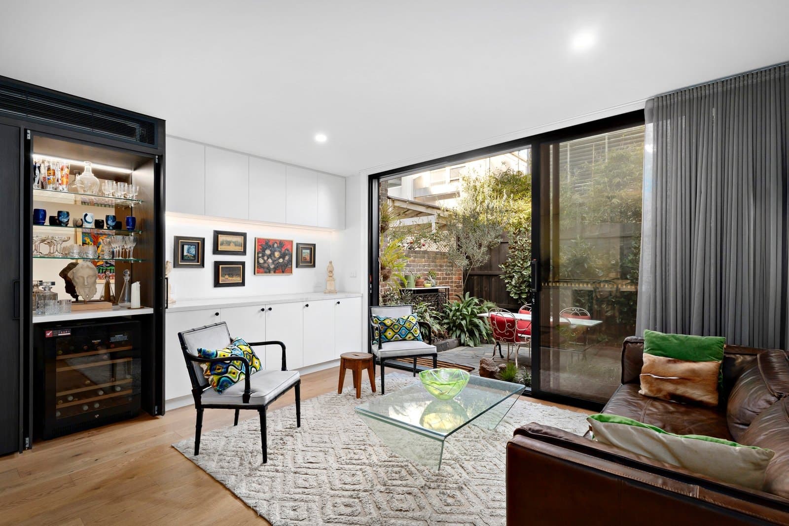 60 Ross Street, Port Melbourne - Image 1
