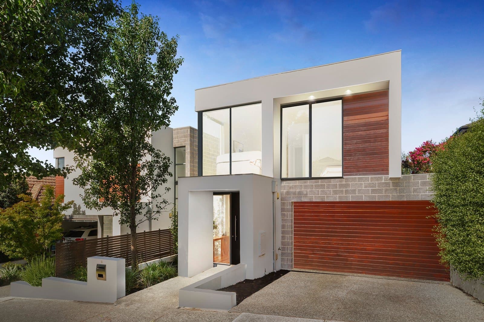 6 Arthur Street, Surrey Hills - Image 1