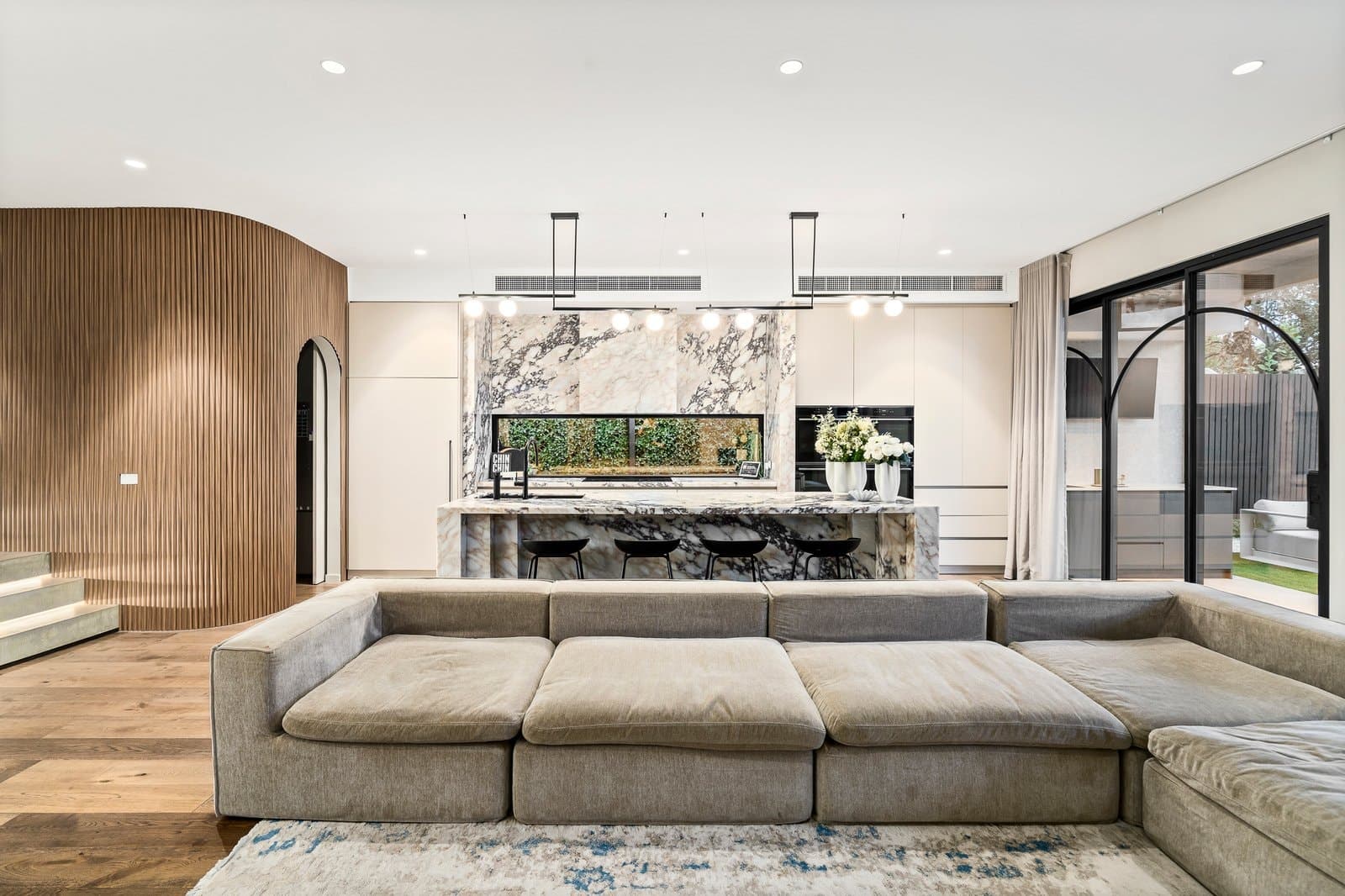 20 Stewart Street, Hawthorn East - Thumbnail 3