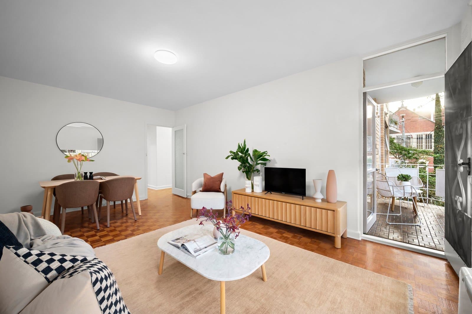 8/8 Westbury Street, St Kilda East - Thumbnail 3
