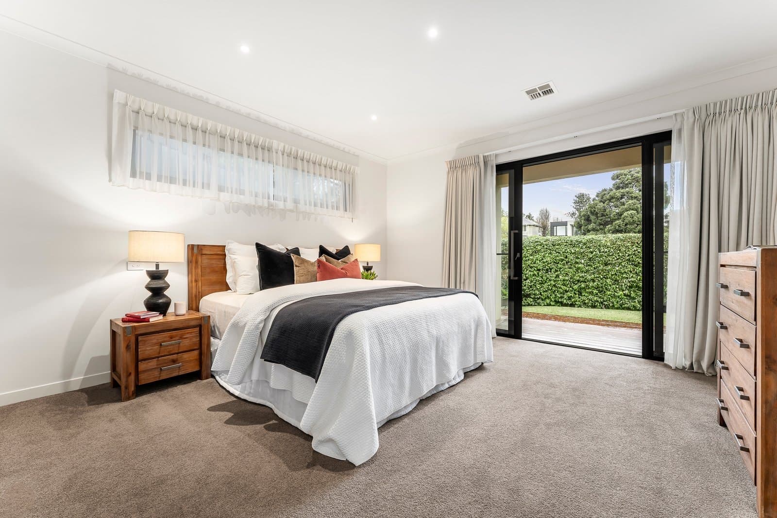 14 Dixon Street, Glen Iris - Thumbnail 8