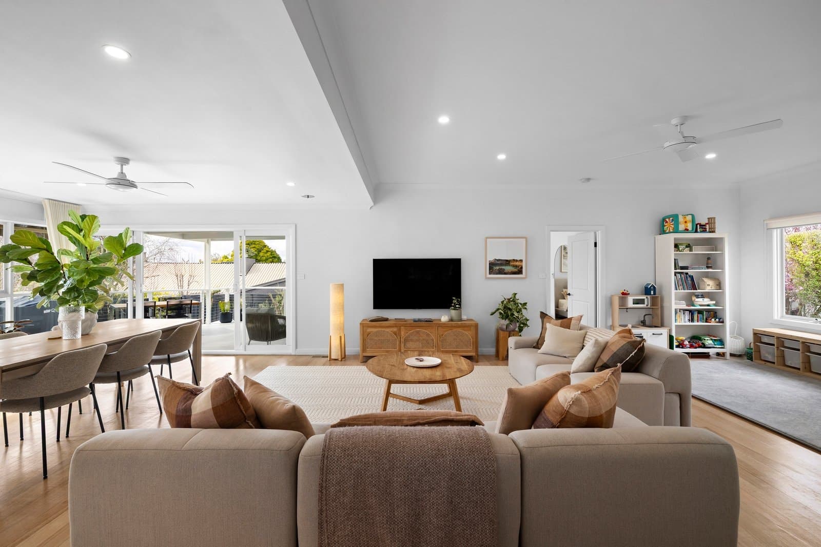 58 Old Mornington Road, Mount Eliza - Thumbnail 7