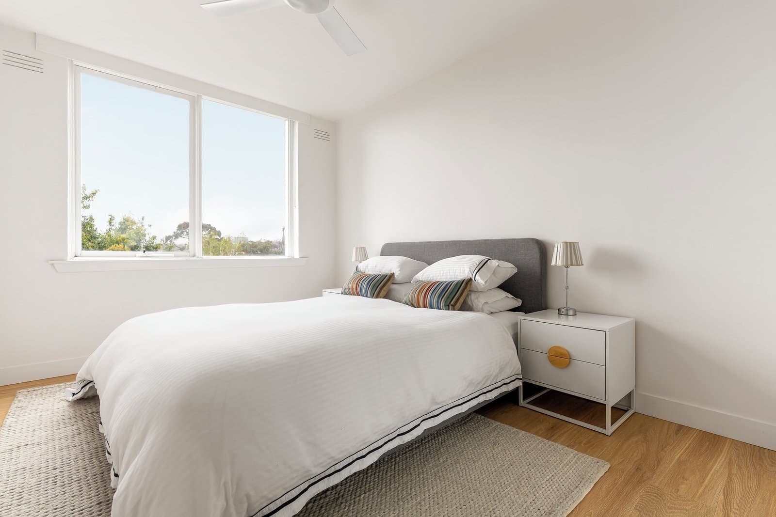13/9 Canterbury Road, Toorak - Thumbnail 4