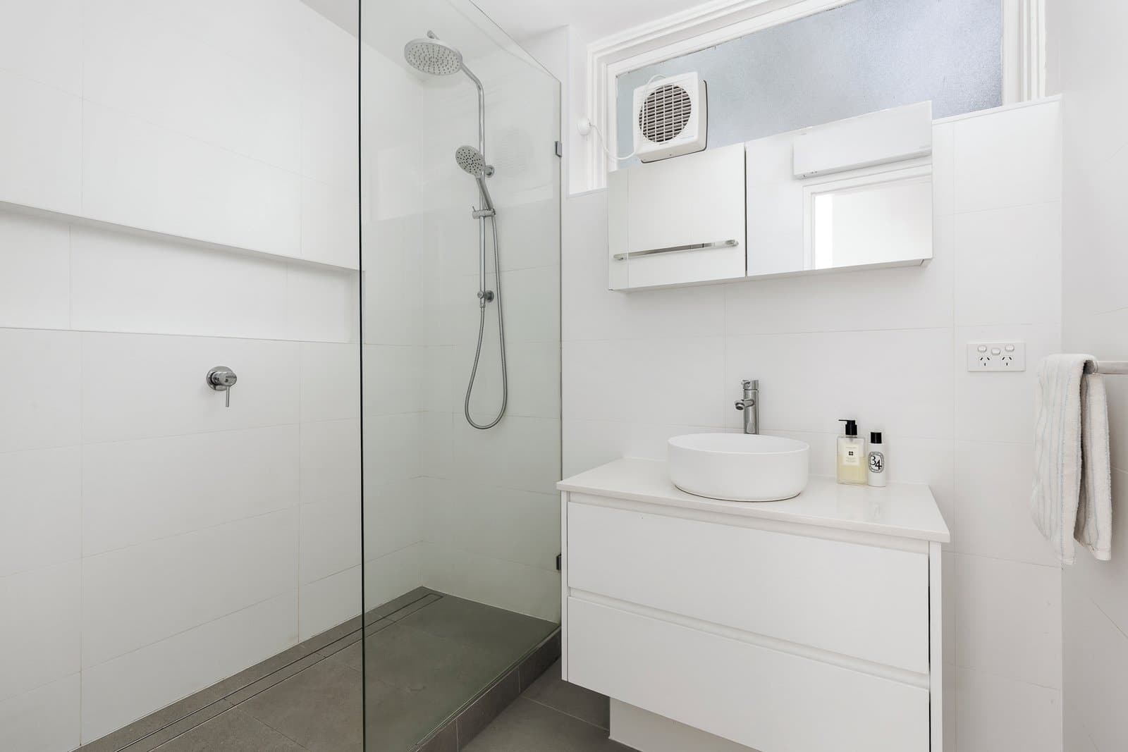 13/9 Canterbury Road, Toorak - Thumbnail 7