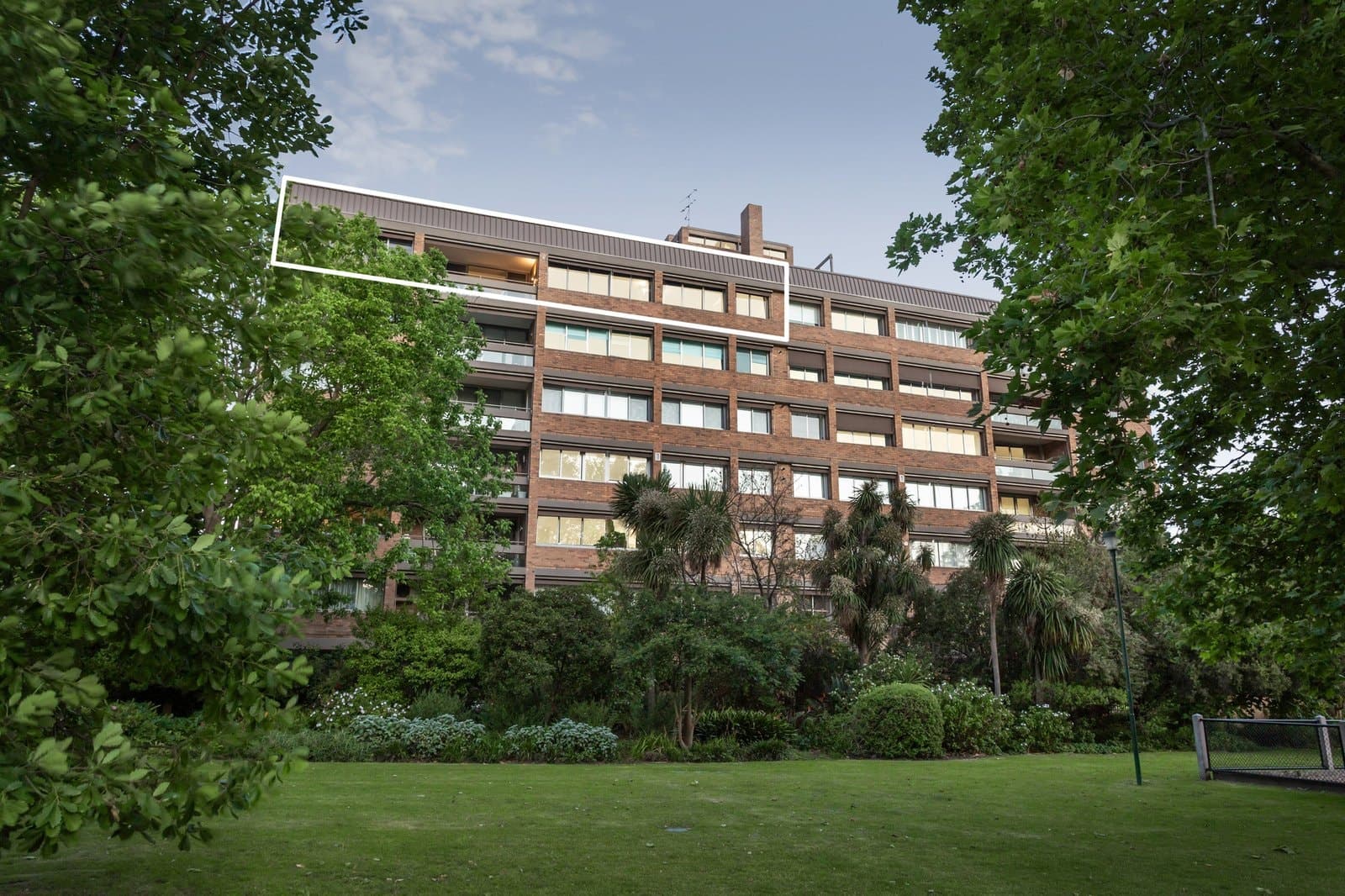 12/371 Toorak Road, South Yarra - Image 1