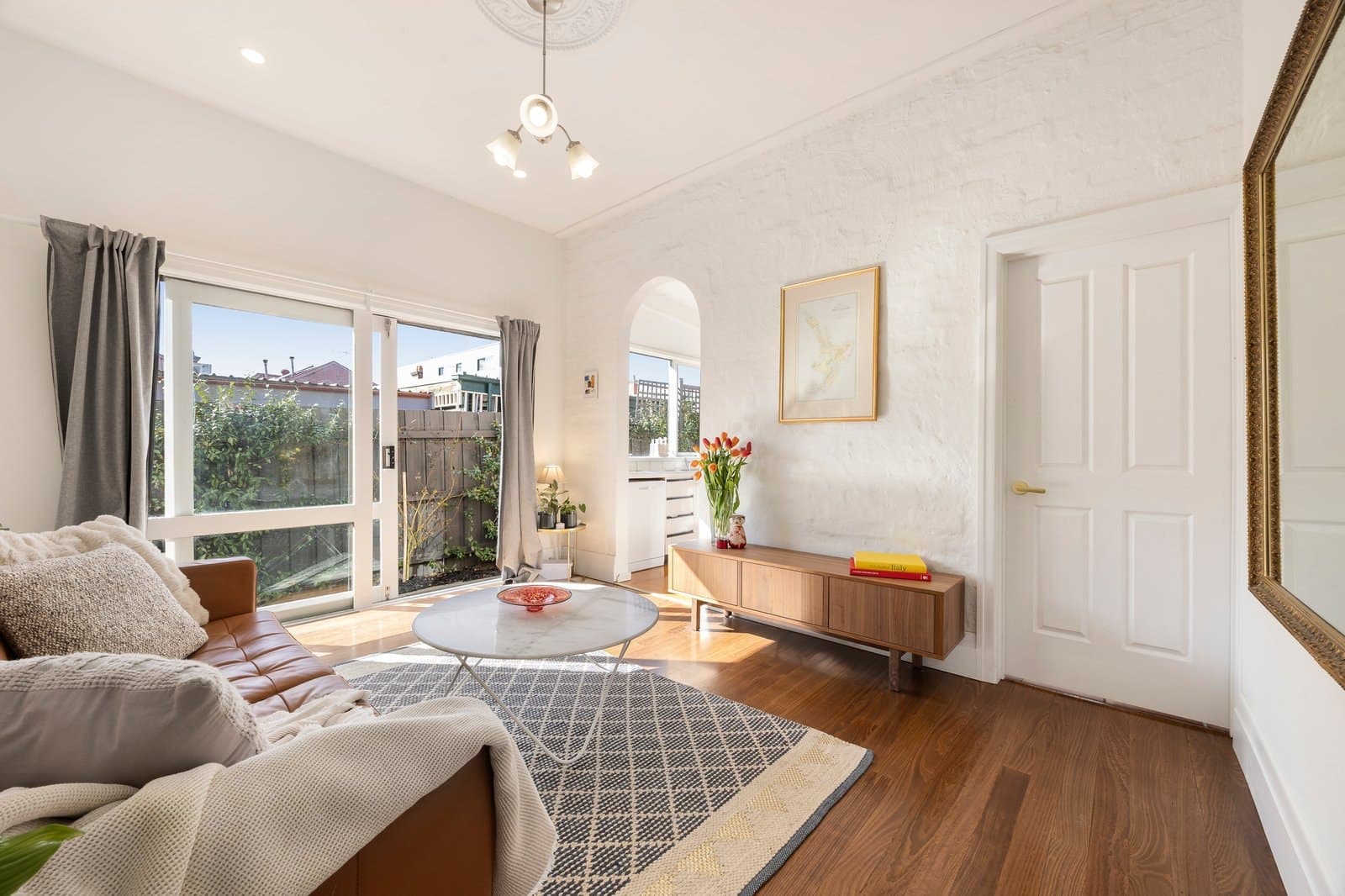 61 Fletcher Street, Hawthorn East - Thumbnail 2