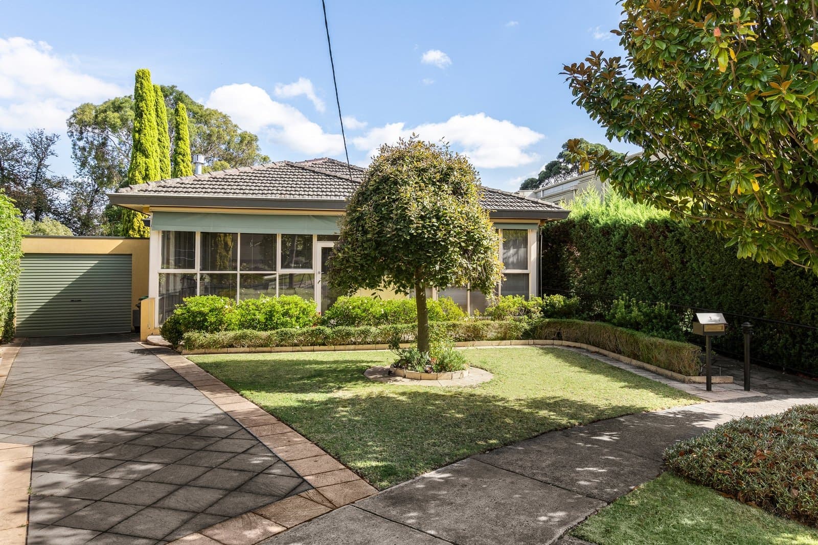 7 Majella Court, Kew - Thumbnail 2