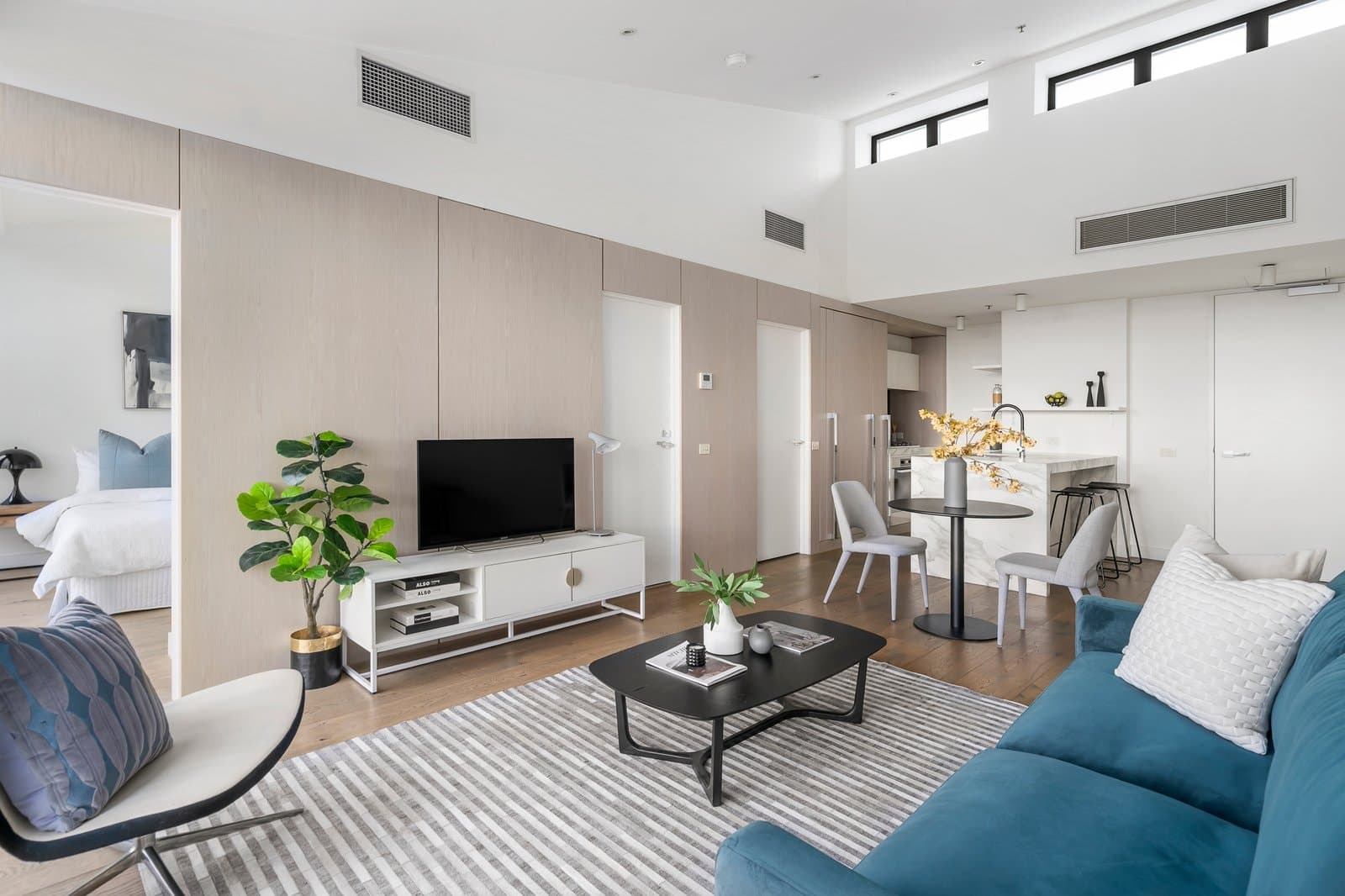 1202/1 Clara Street, South Yarra - Thumbnail 2