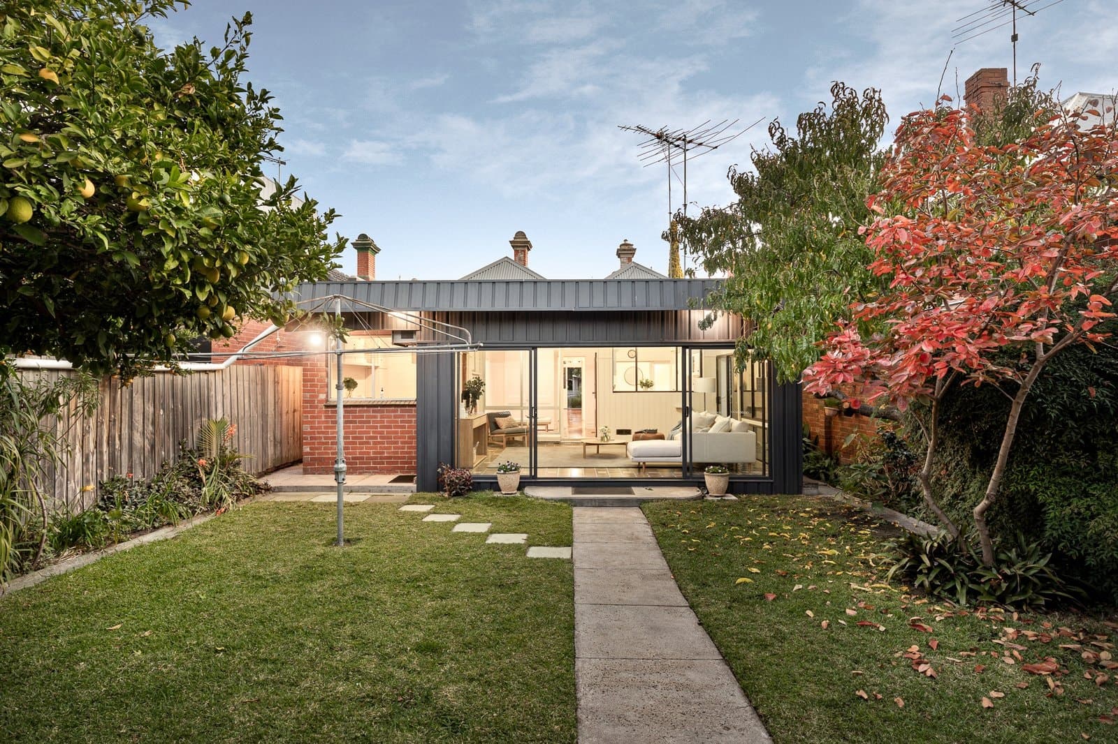 63 Patterson Street, Middle Park - Thumbnail 8