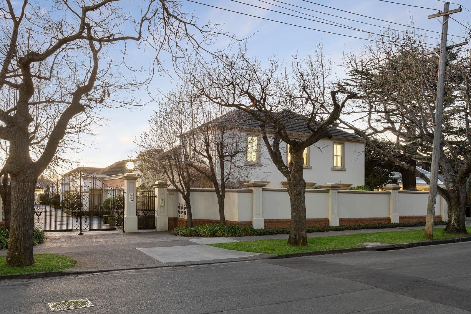 1/7-11 Mercer Road, Armadale - Image 1