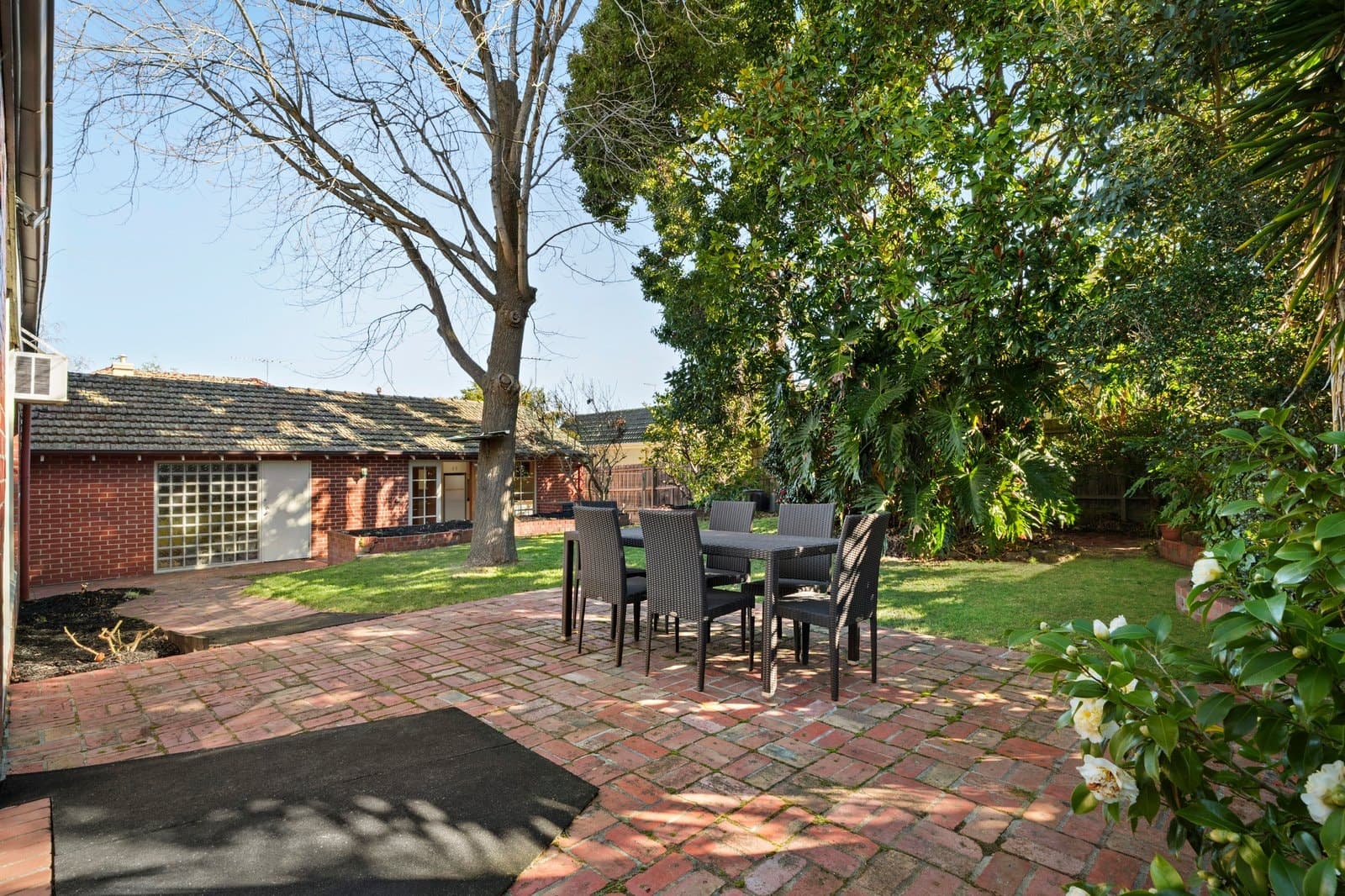 6 Beresford Street, Mont Albert - Thumbnail 2