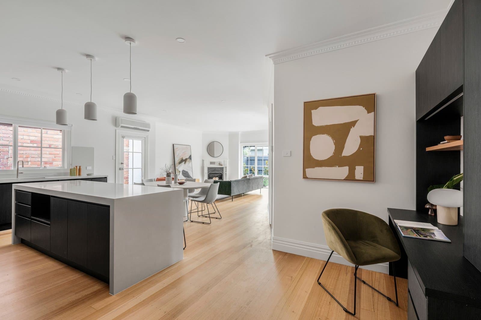 27 Stanhope Street, Armadale - Thumbnail 3