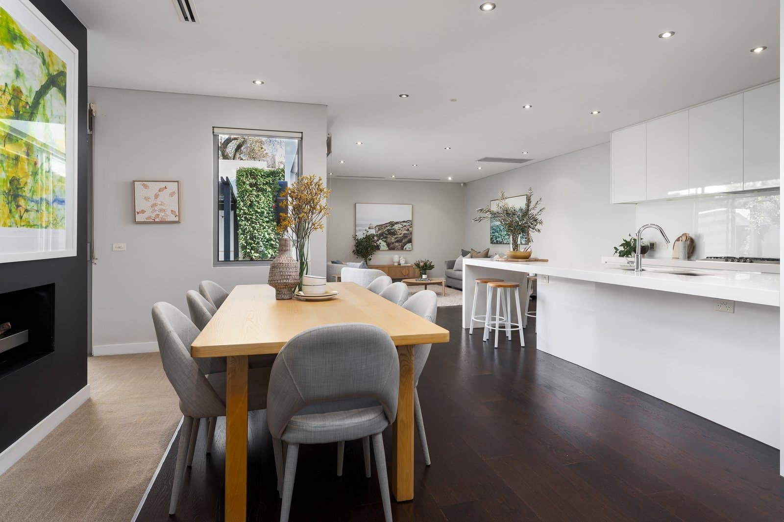 13 Linnaker Place, Kew - Thumbnail 4