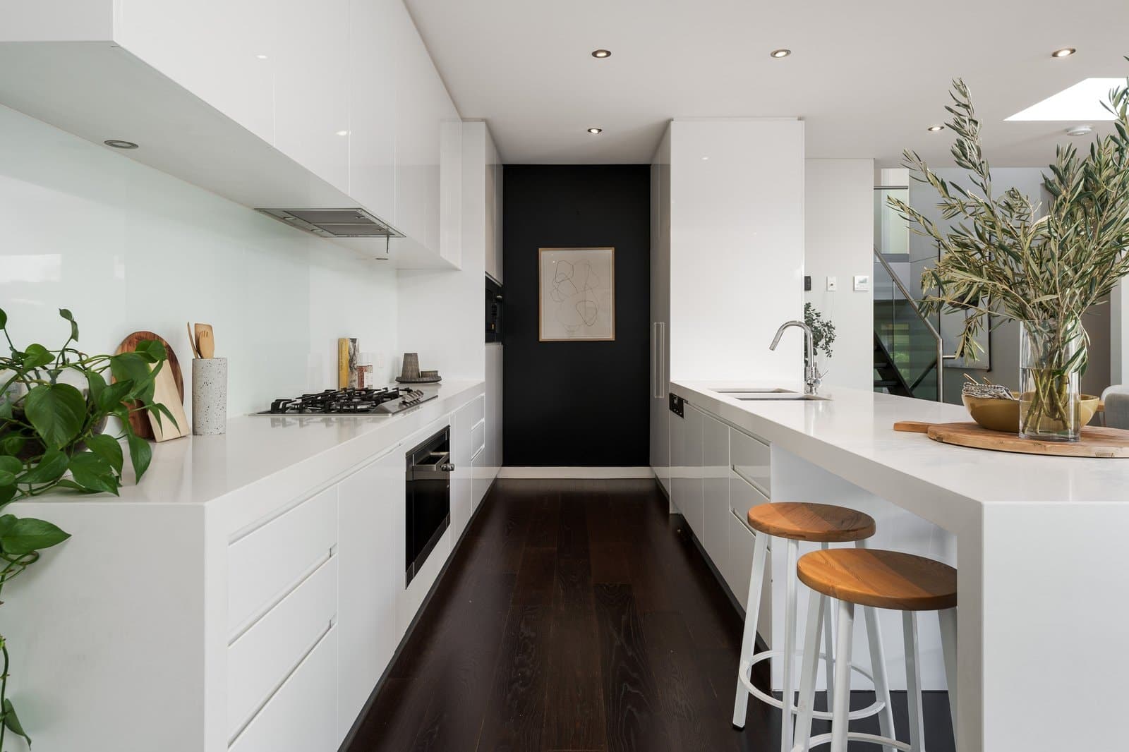 13 Linnaker Place, Kew - Thumbnail 5
