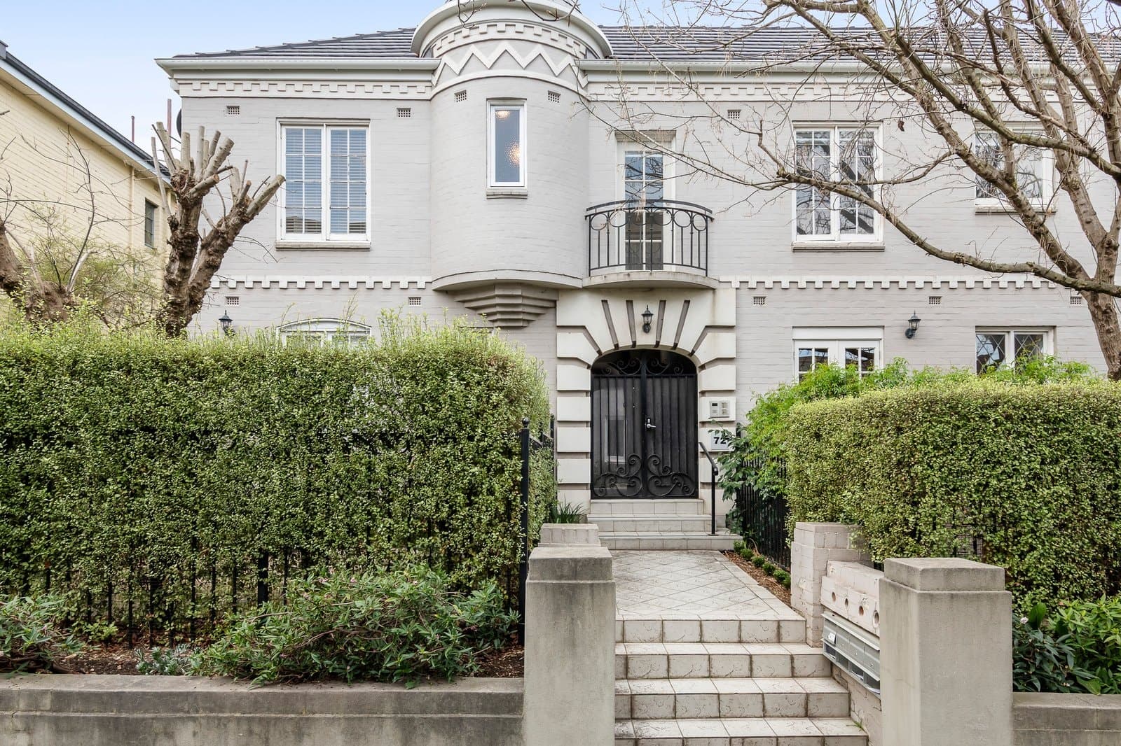 6/70-72 Canterbury Road, Toorak - Image 1