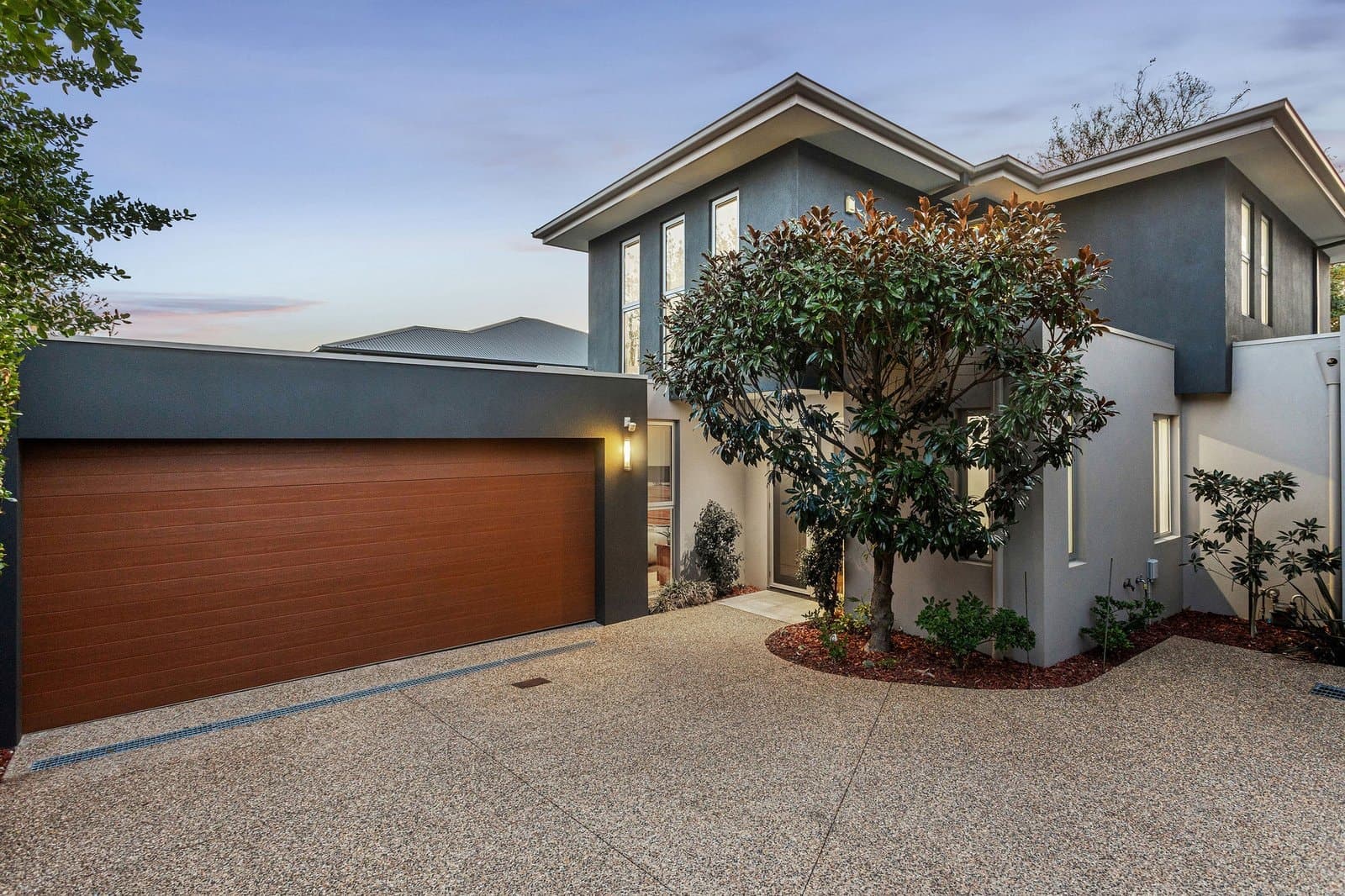 3/10 Naples Street, Mornington - Image 1