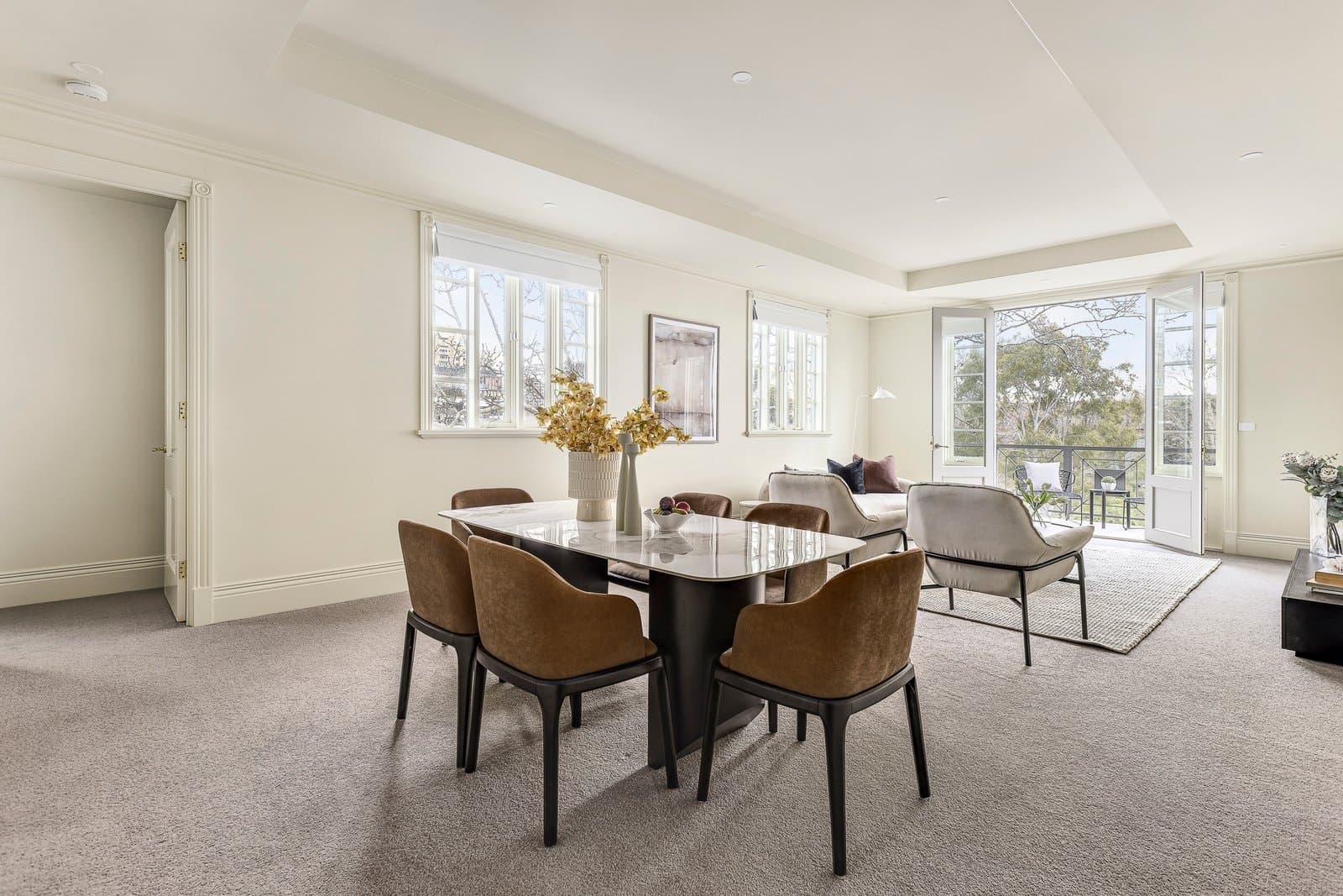 28/350 Toorak Road, South Yarra - Thumbnail 3