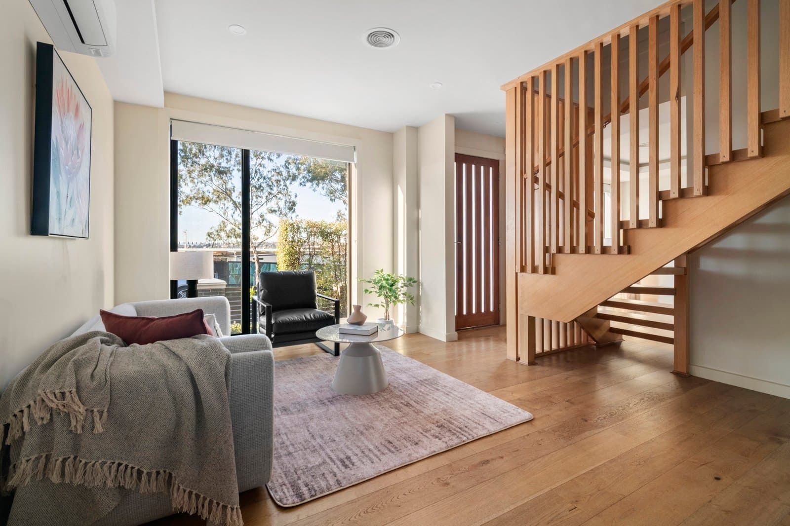 17 Leonis Avenue, Balwyn North - Thumbnail 3