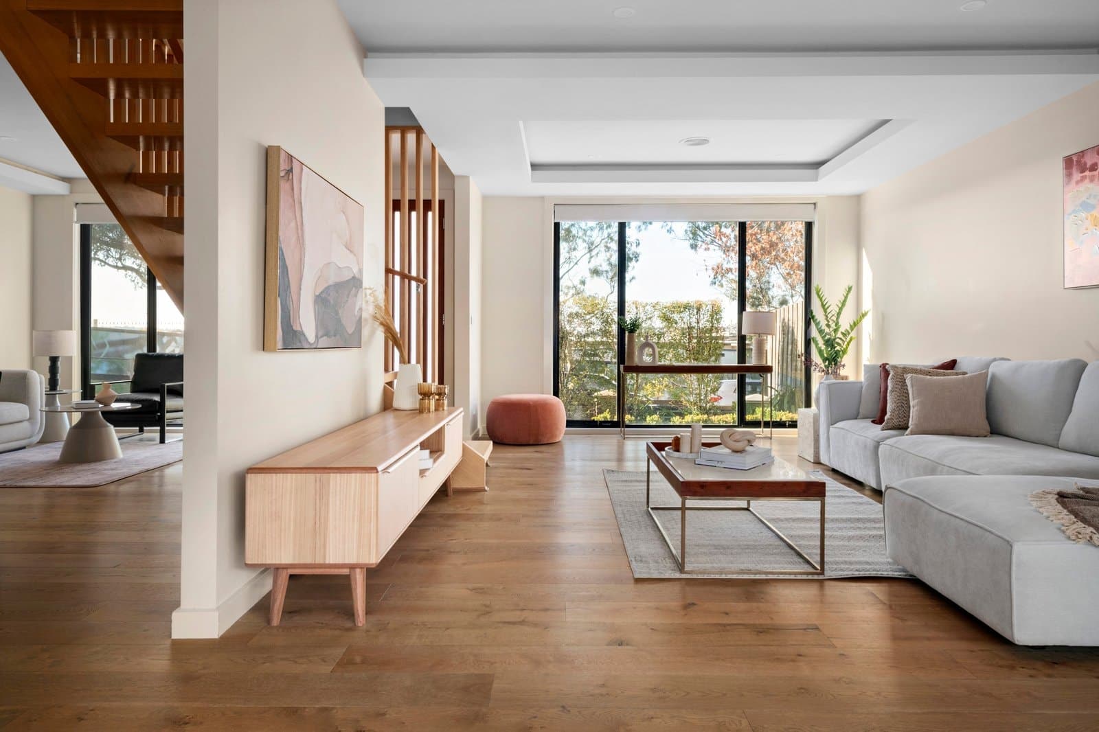 17 Leonis Avenue, Balwyn North - Thumbnail 4