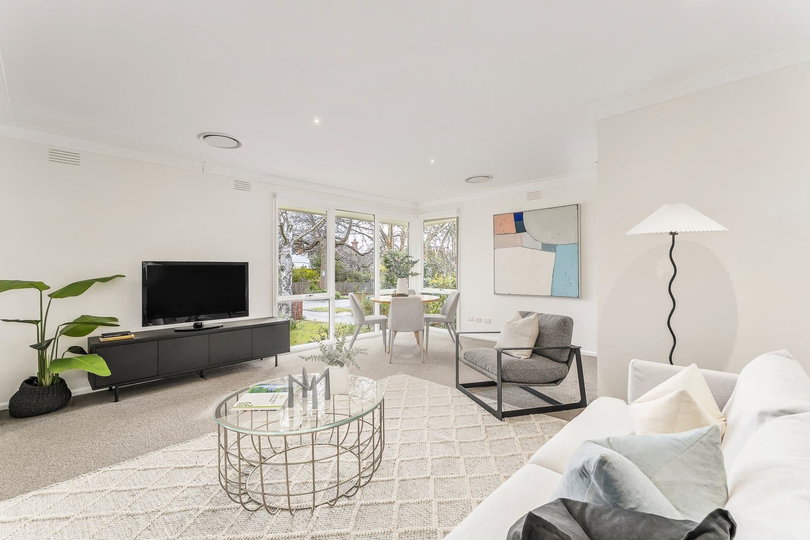 1/28 Bryson Street, Canterbury - Thumbnail 2