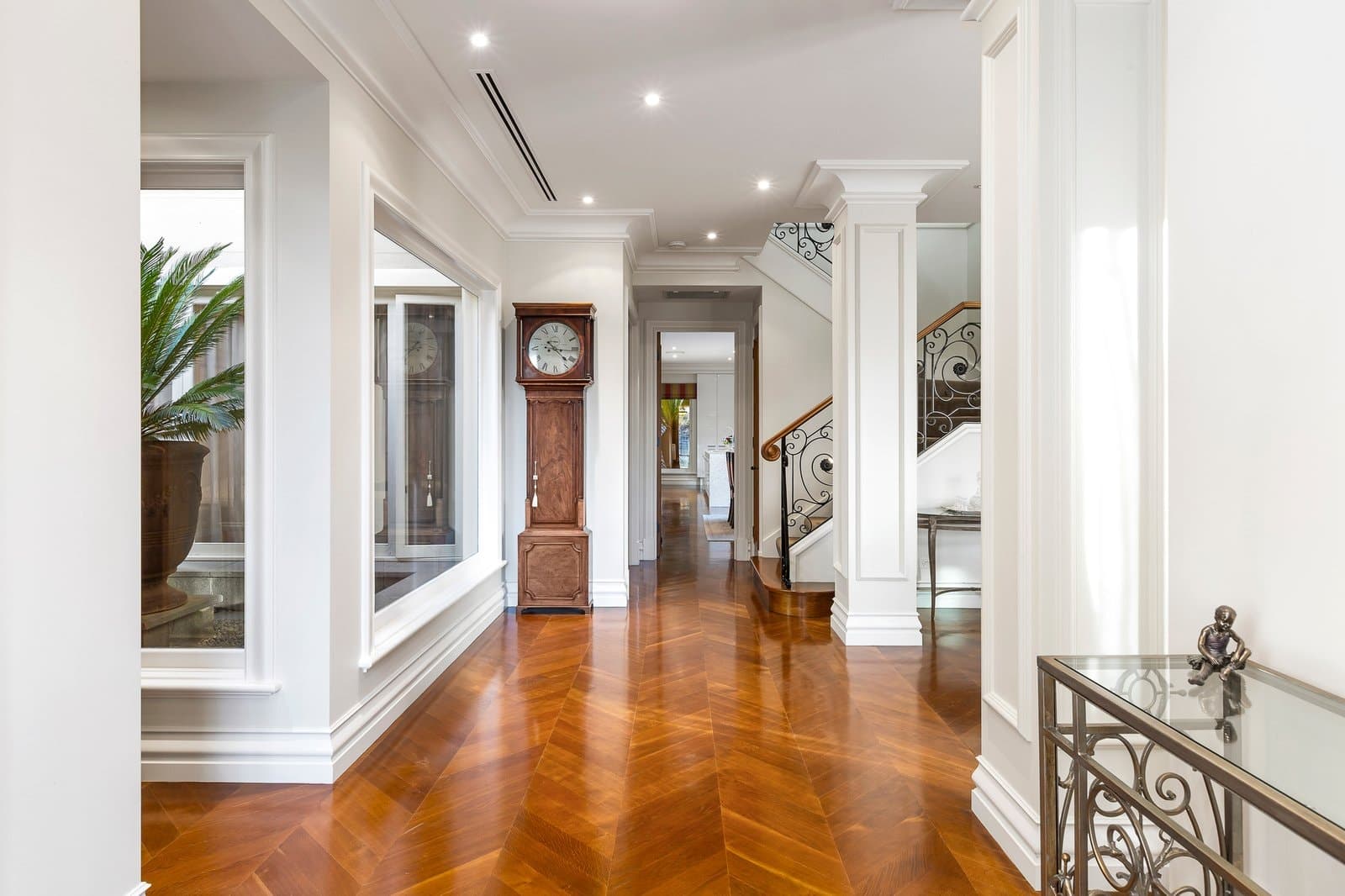 2a Georgian Court, Balwyn - Thumbnail 3