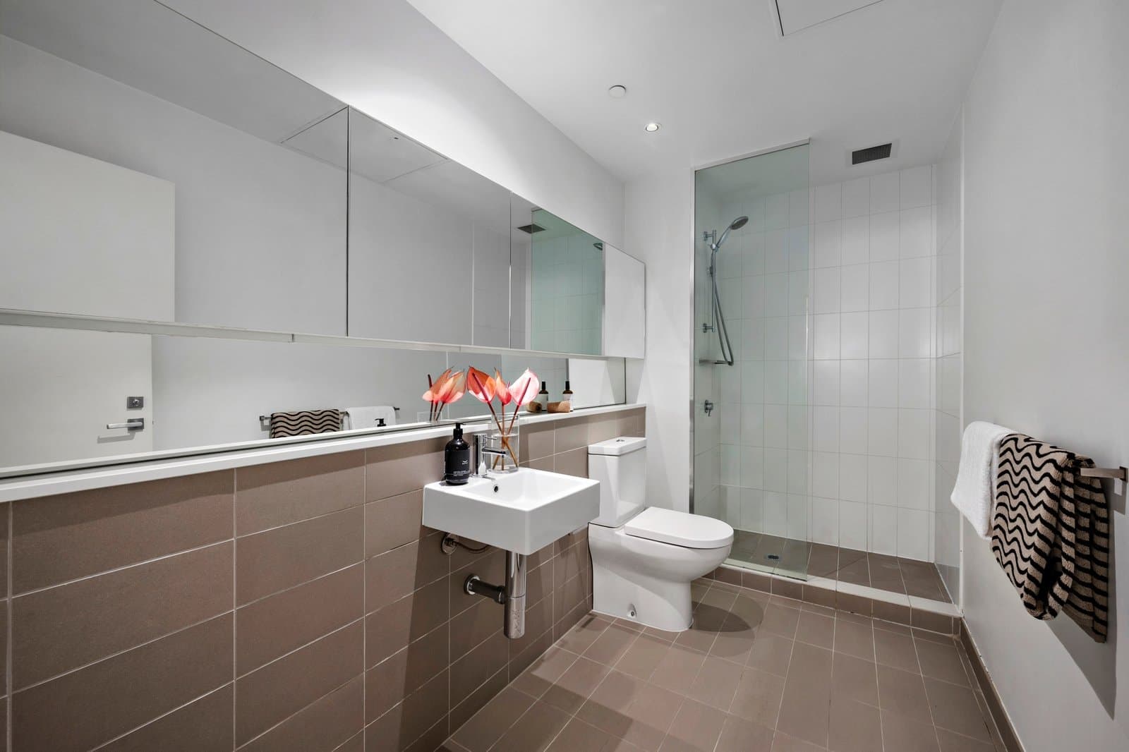 1401/470 St Kilda Road, Melbourne - Thumbnail 7
