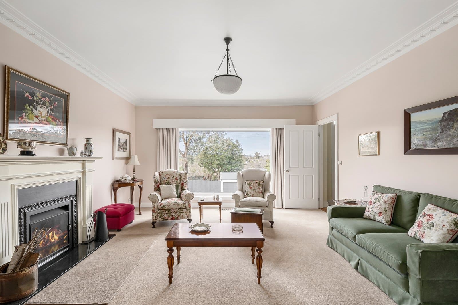 10 Glendale Street, Surrey Hills - Thumbnail 2
