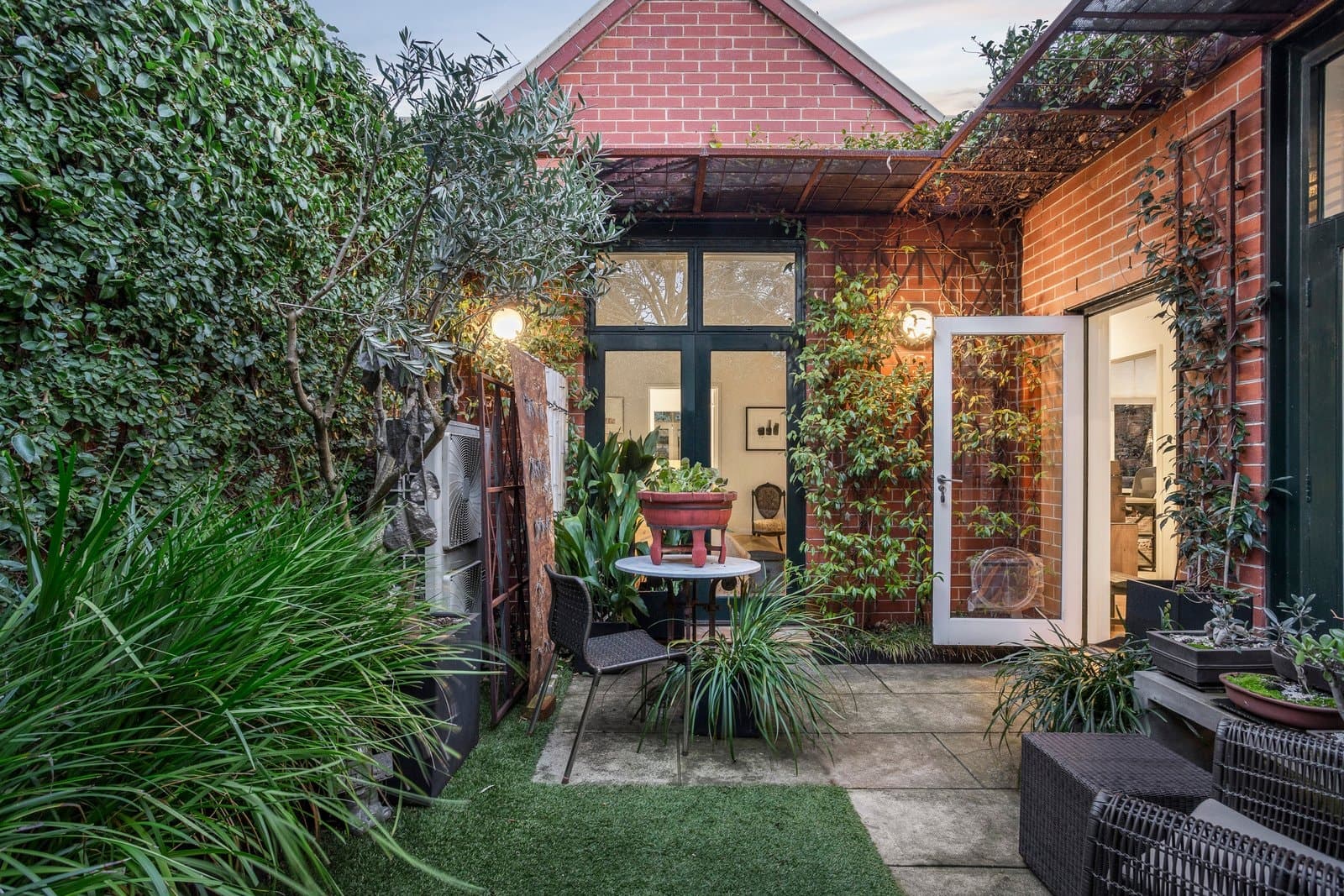 4 Webb Lane, East Melbourne - Thumbnail 6