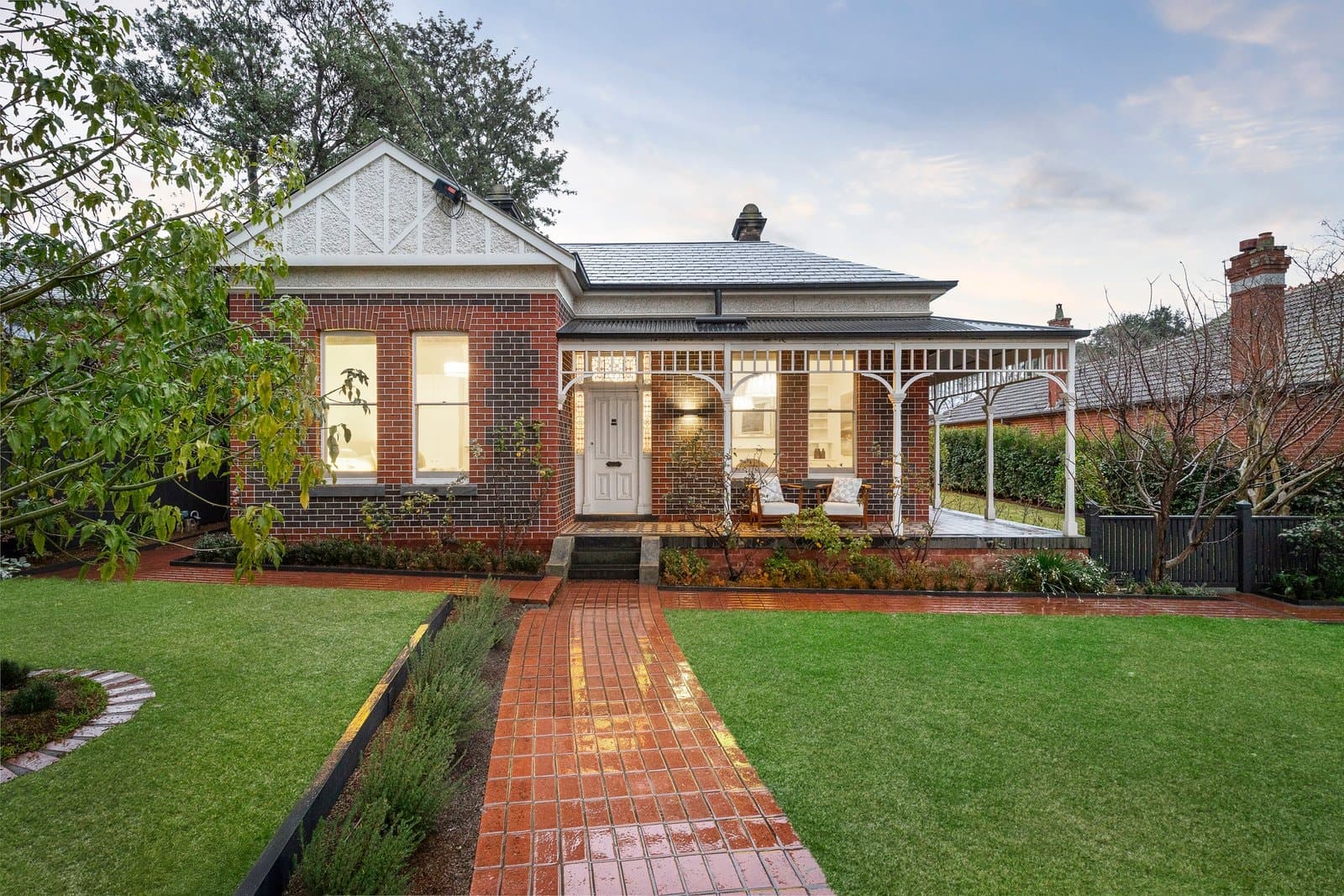 39 Wattle Valley Road, Canterbury - Thumbnail 2