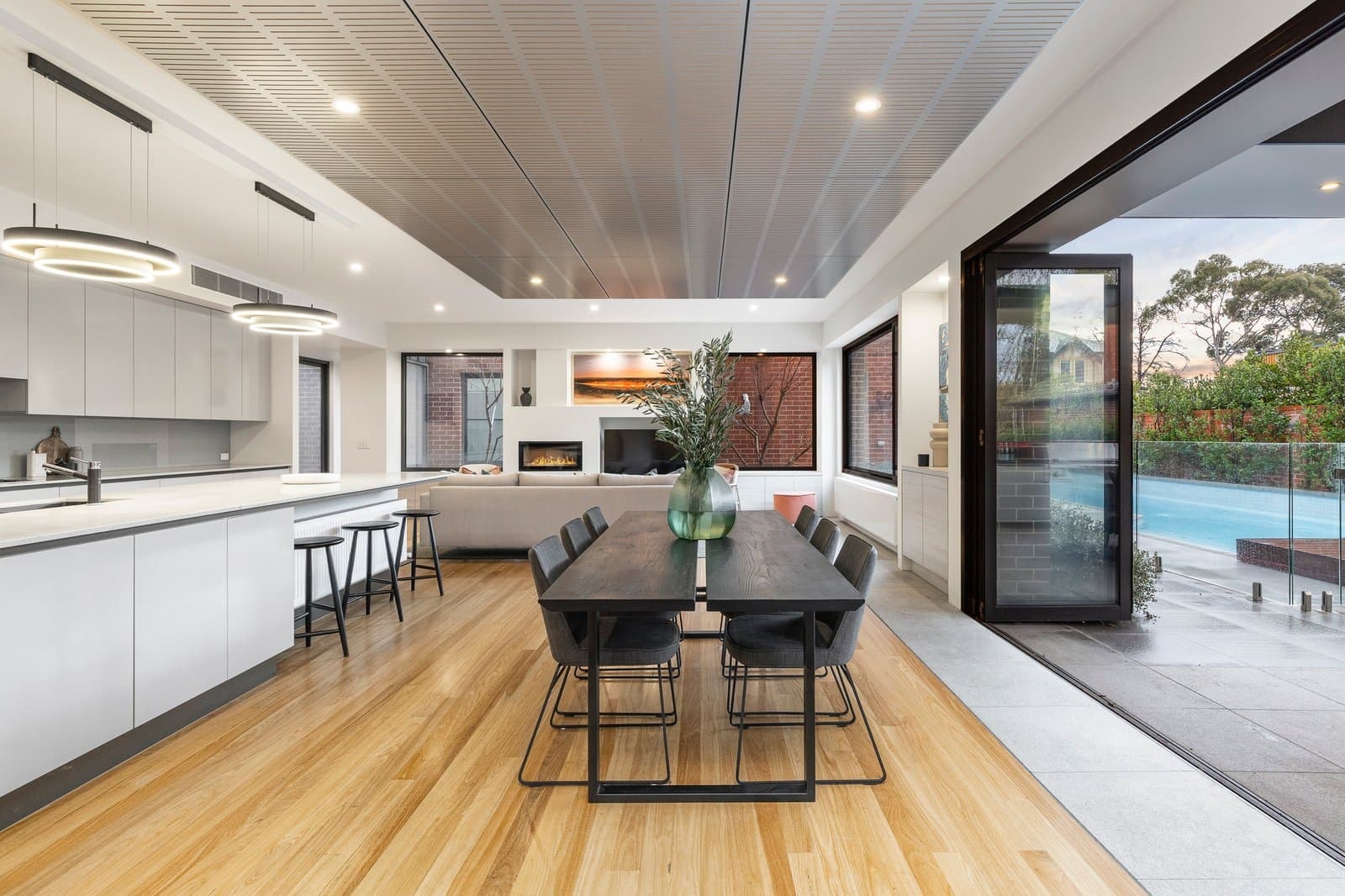 39 Wattle Valley Road, Canterbury - Thumbnail 3