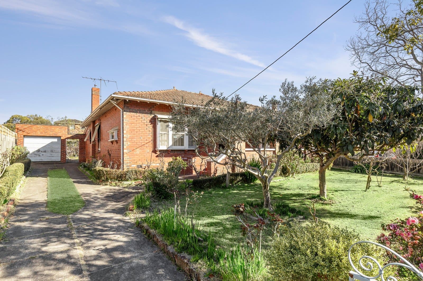 8 Station Avenue, Glen Iris - Thumbnail 2