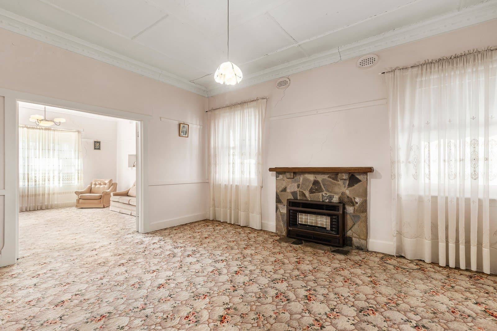 8 Station Avenue, Glen Iris - Thumbnail 6