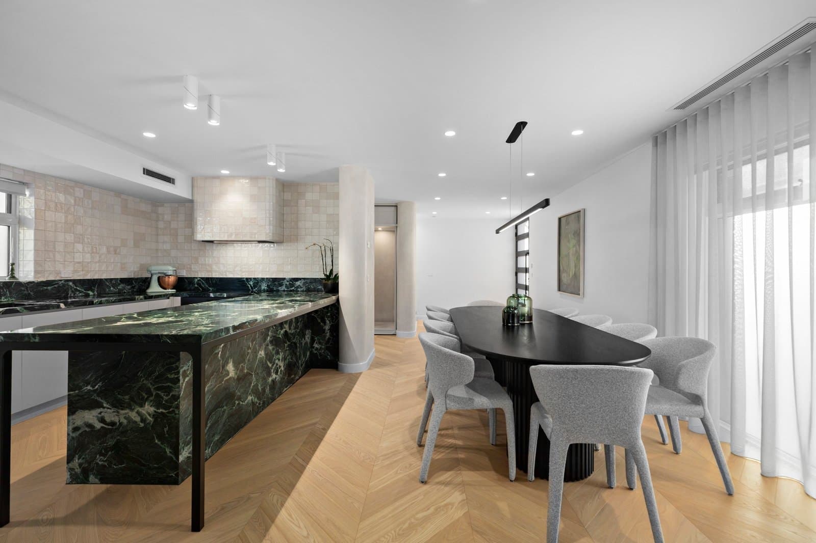 Residence 3, 505 St Kilda Street, Elwood - Thumbnail 3
