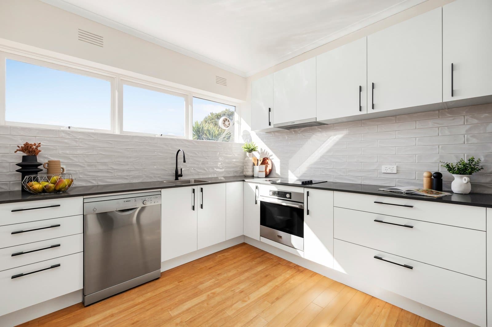 10/628-630 Toorak Road, Toorak - Thumbnail 2