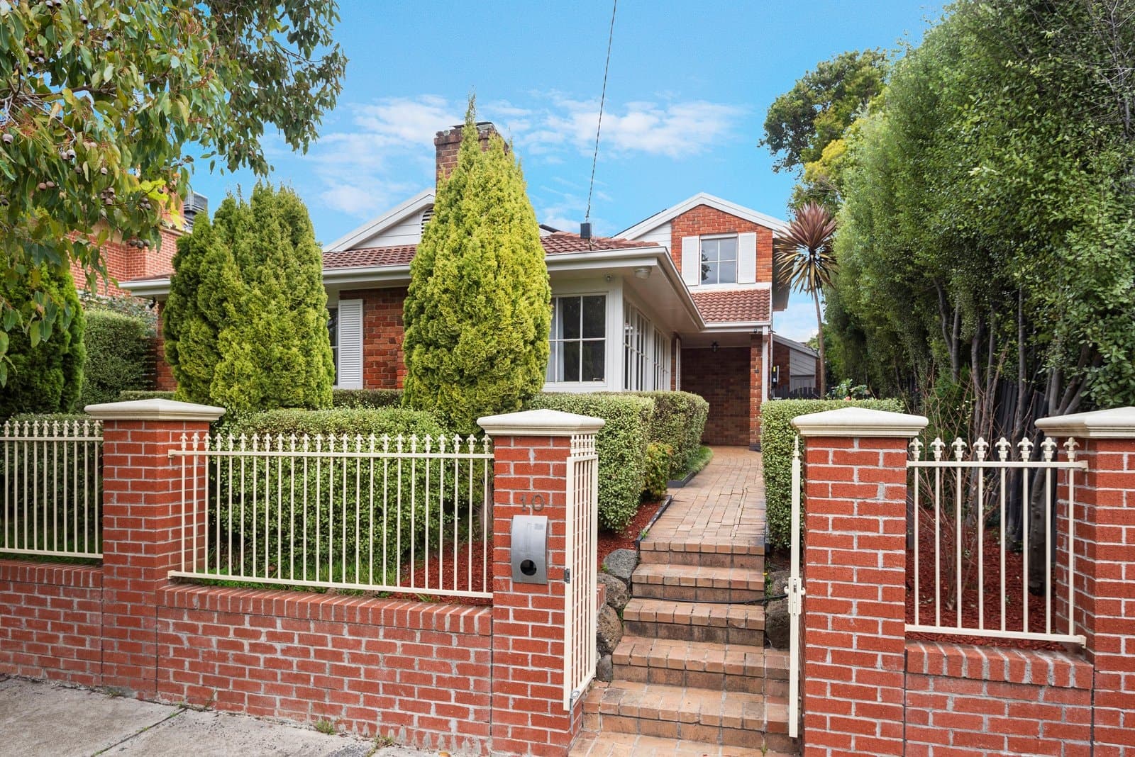 10 Yonga Road, Balwyn - Image 1