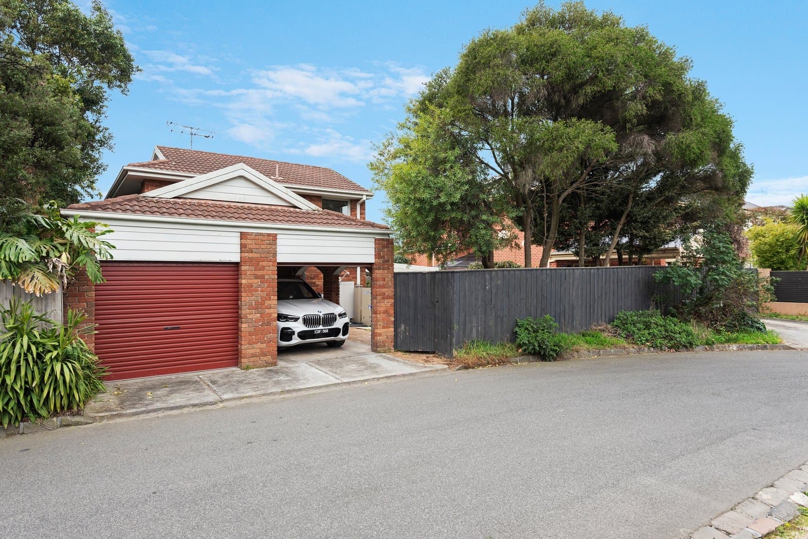 10 Yonga Road, Balwyn - Thumbnail 3