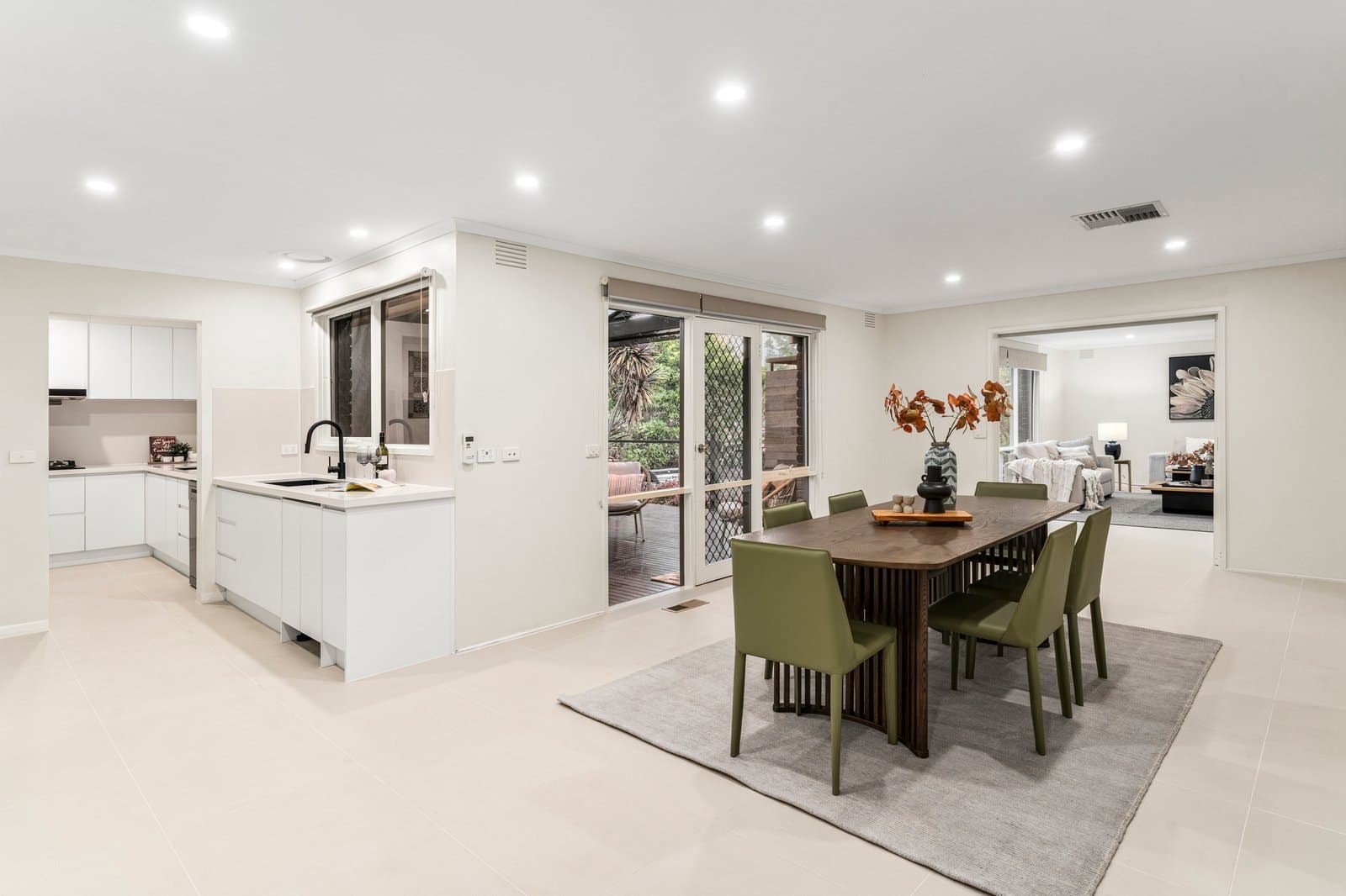 12 Valencia Terrace, Templestowe - Thumbnail 3