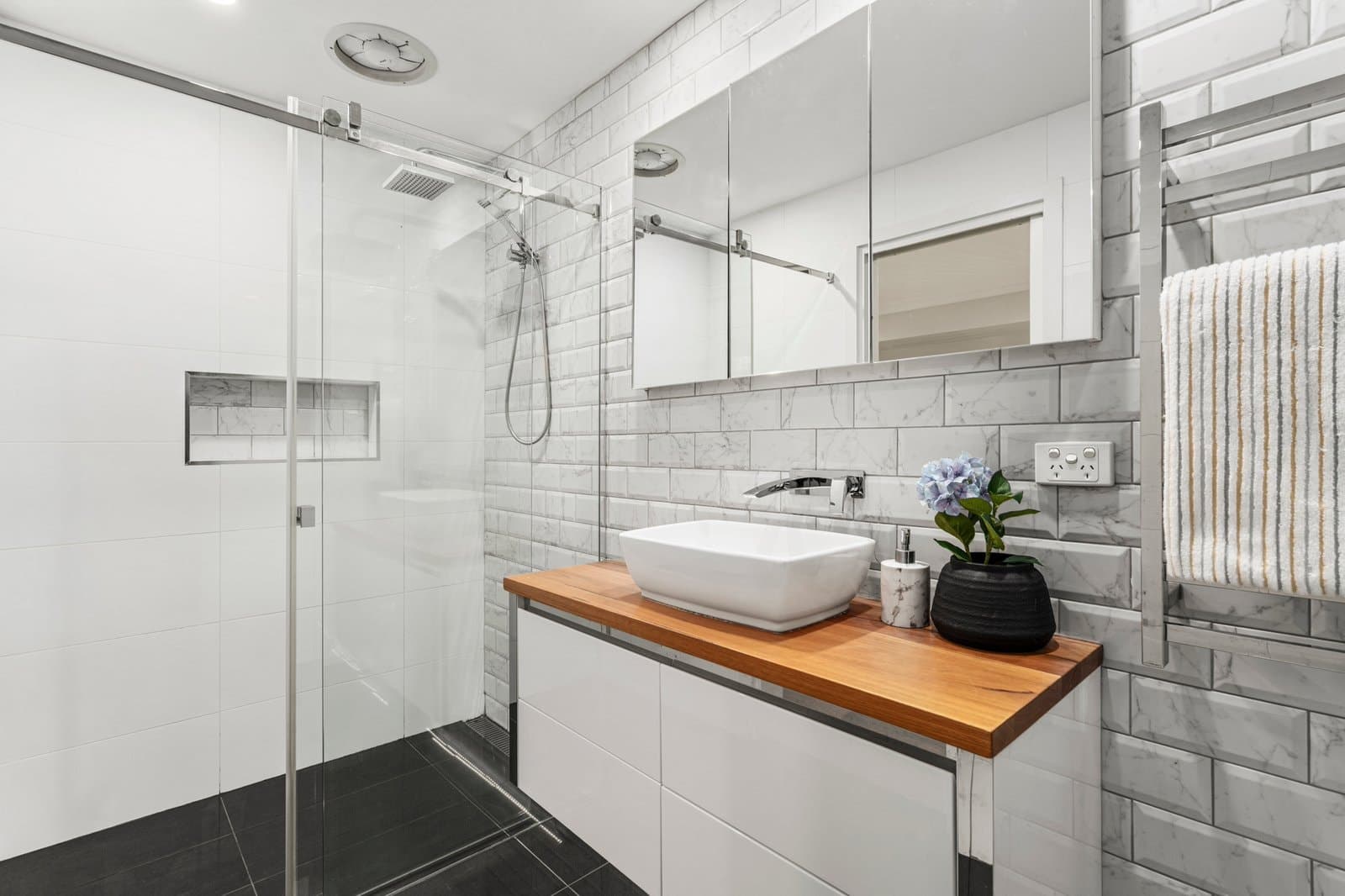 12 Valencia Terrace, Templestowe - Thumbnail 7