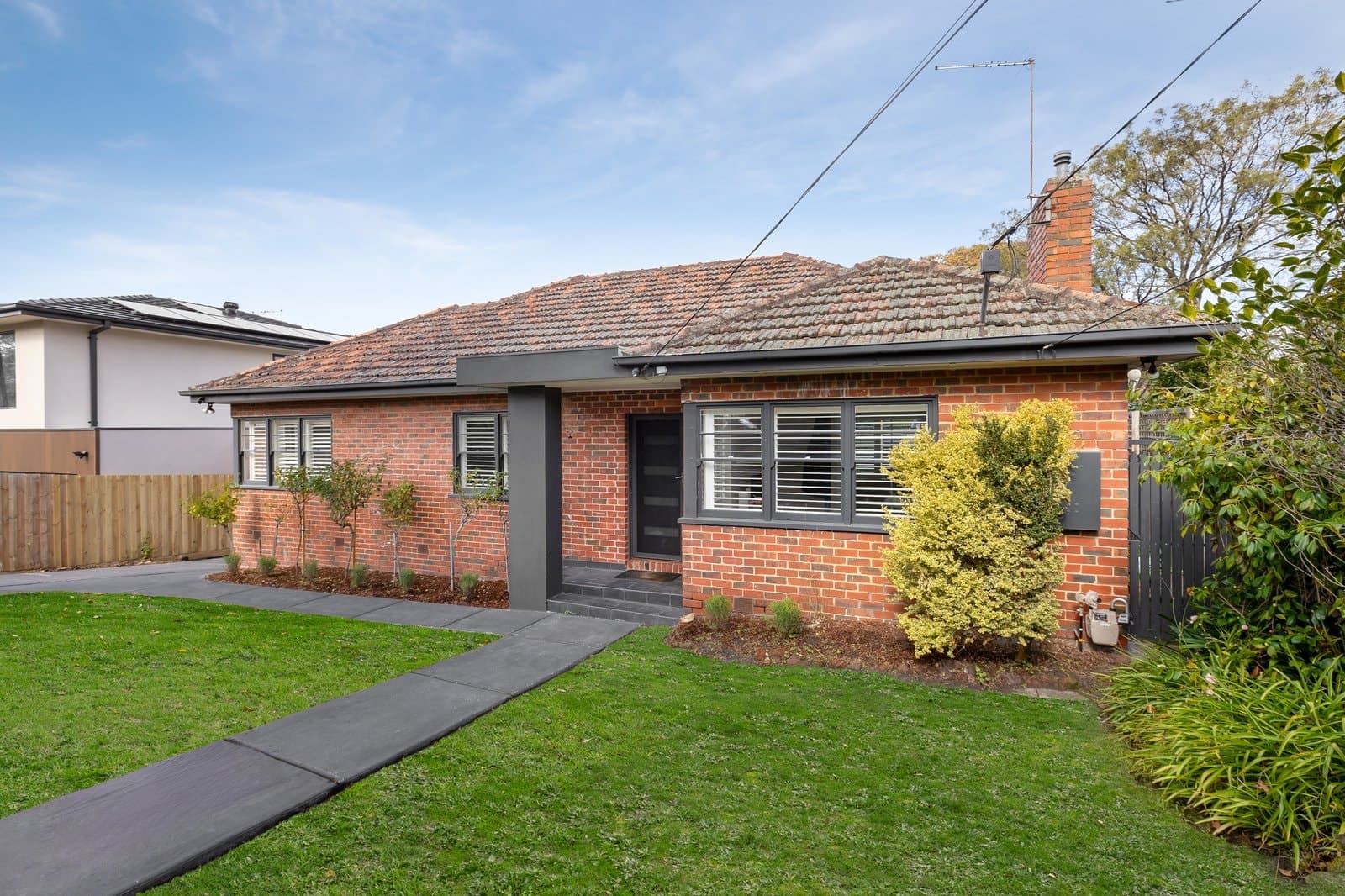 6 Chester Street, Surrey Hills - Image 1