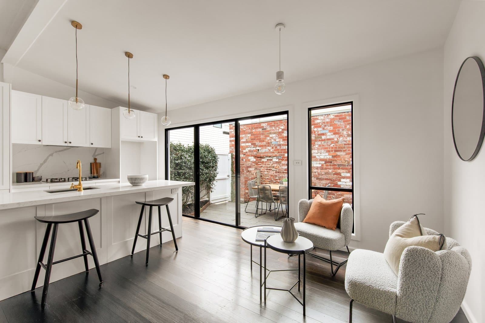 108 Graham Street, Port Melbourne - Thumbnail 4