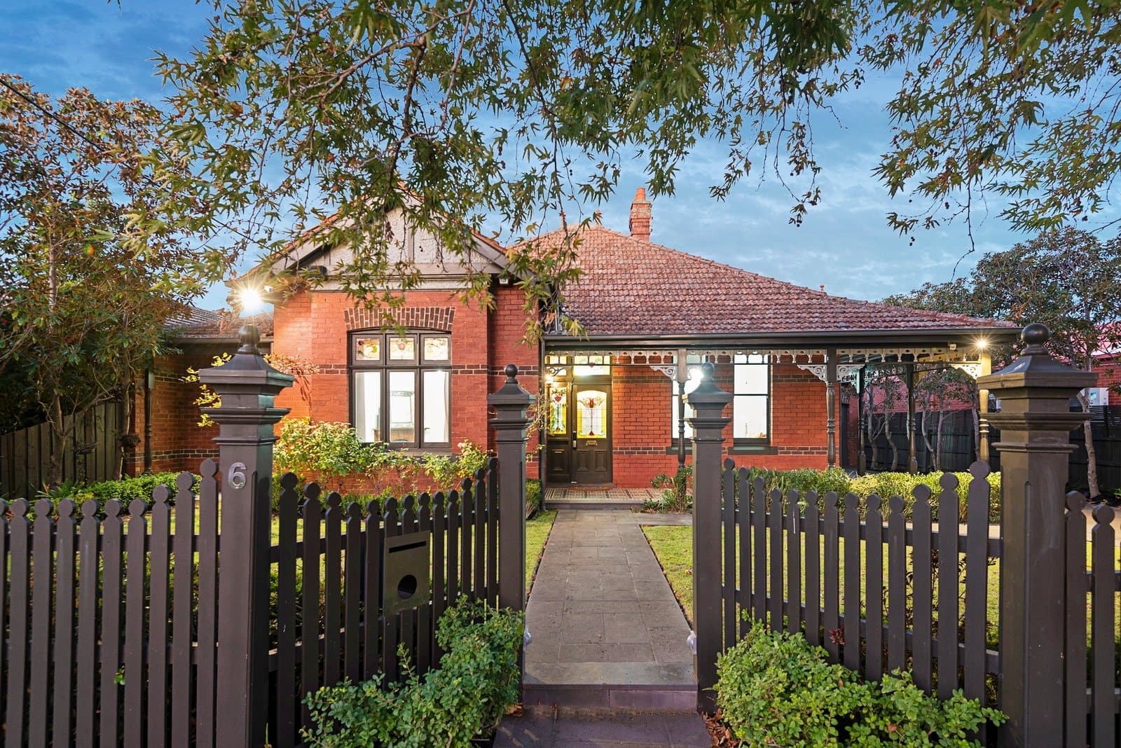 6 Irilbarra Road, Canterbury - Image 1