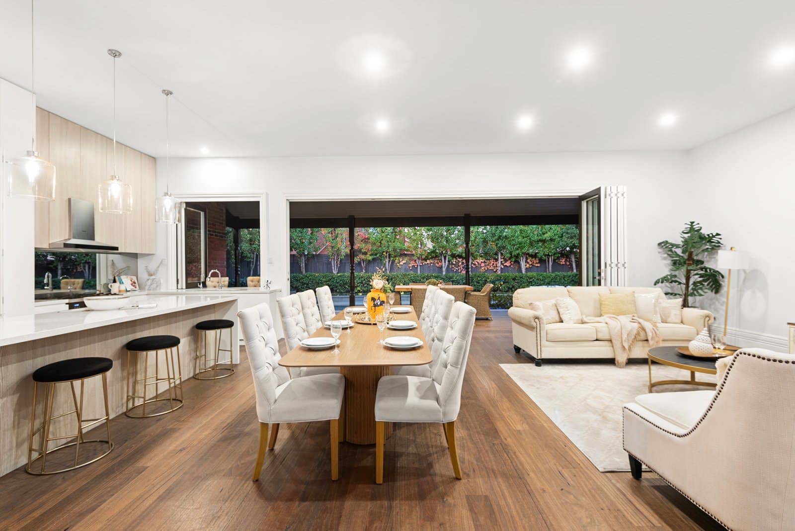 6 Irilbarra Road, Canterbury - Thumbnail 3