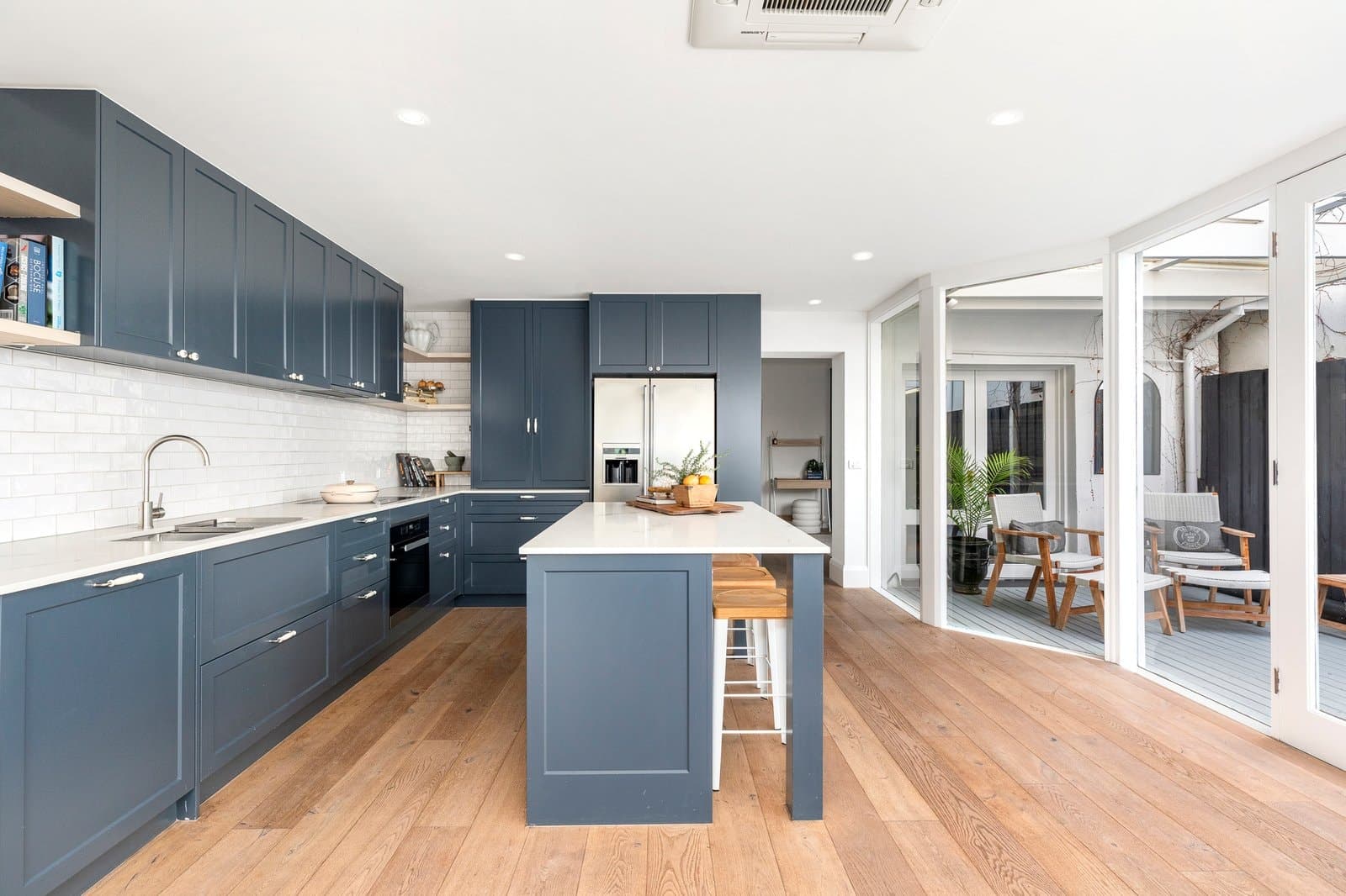 3 Lawrence Street, Brighton - Thumbnail 7
